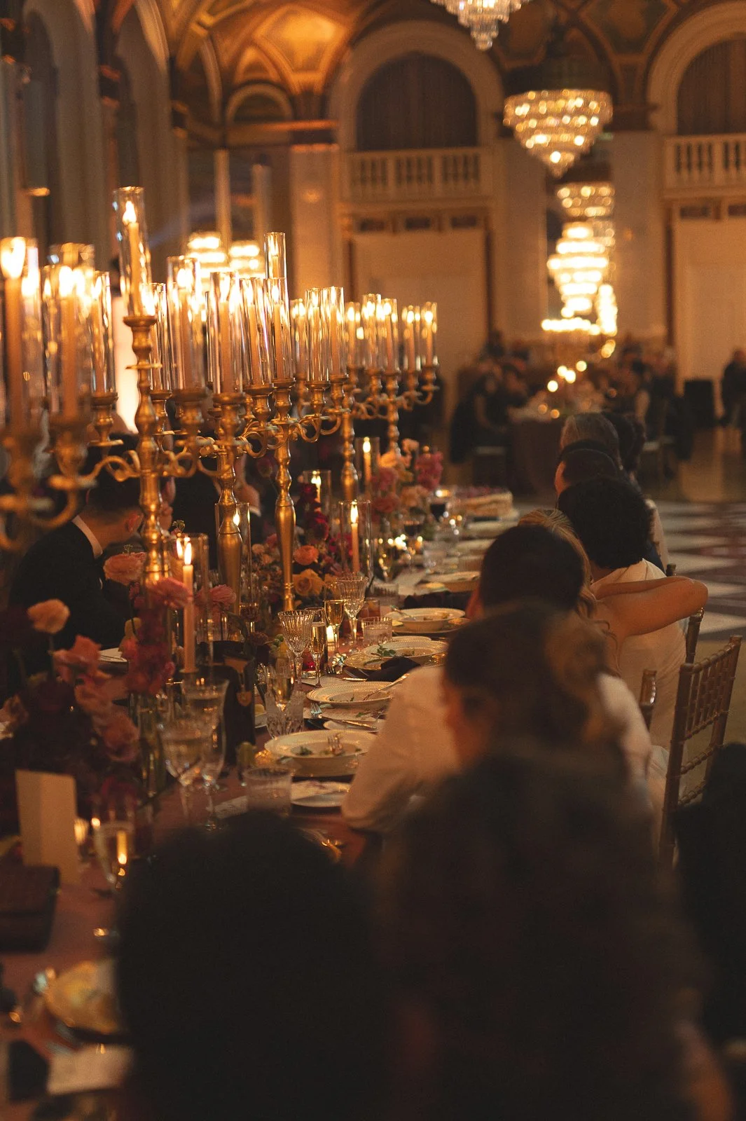 Moody candlelit luxury wedding florals47.jpg