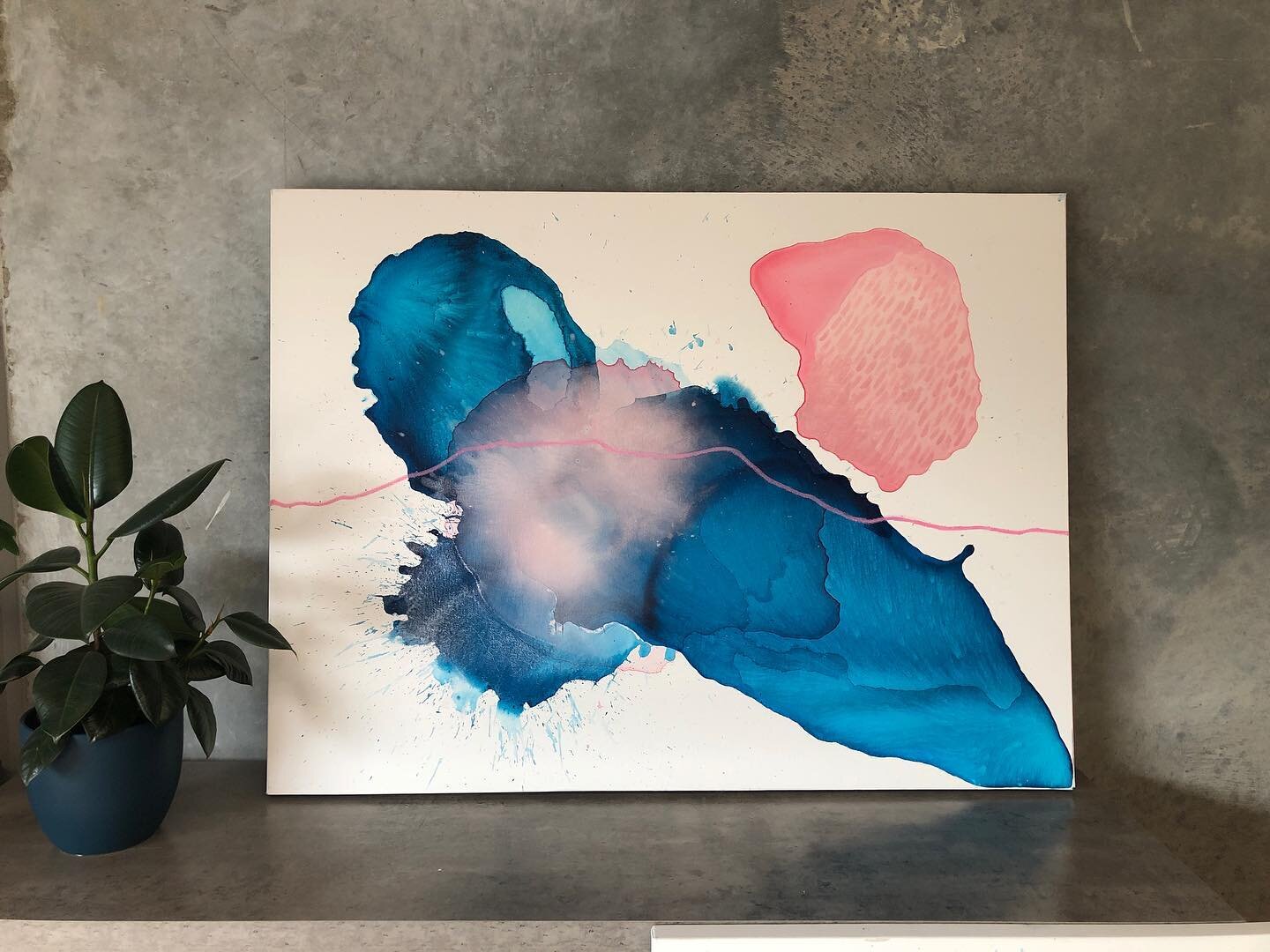 Attention pink lovers! Another new piece from the studio. (Can you tell it&rsquo;s peony season?)
SOFTEN YOUR HEART
40 x 30 inches | 1016 mm x 762 mm
Order now for shipping prior to Christmas!
www.kellyshrimpton.com
#artforchristmas #originalart #nza