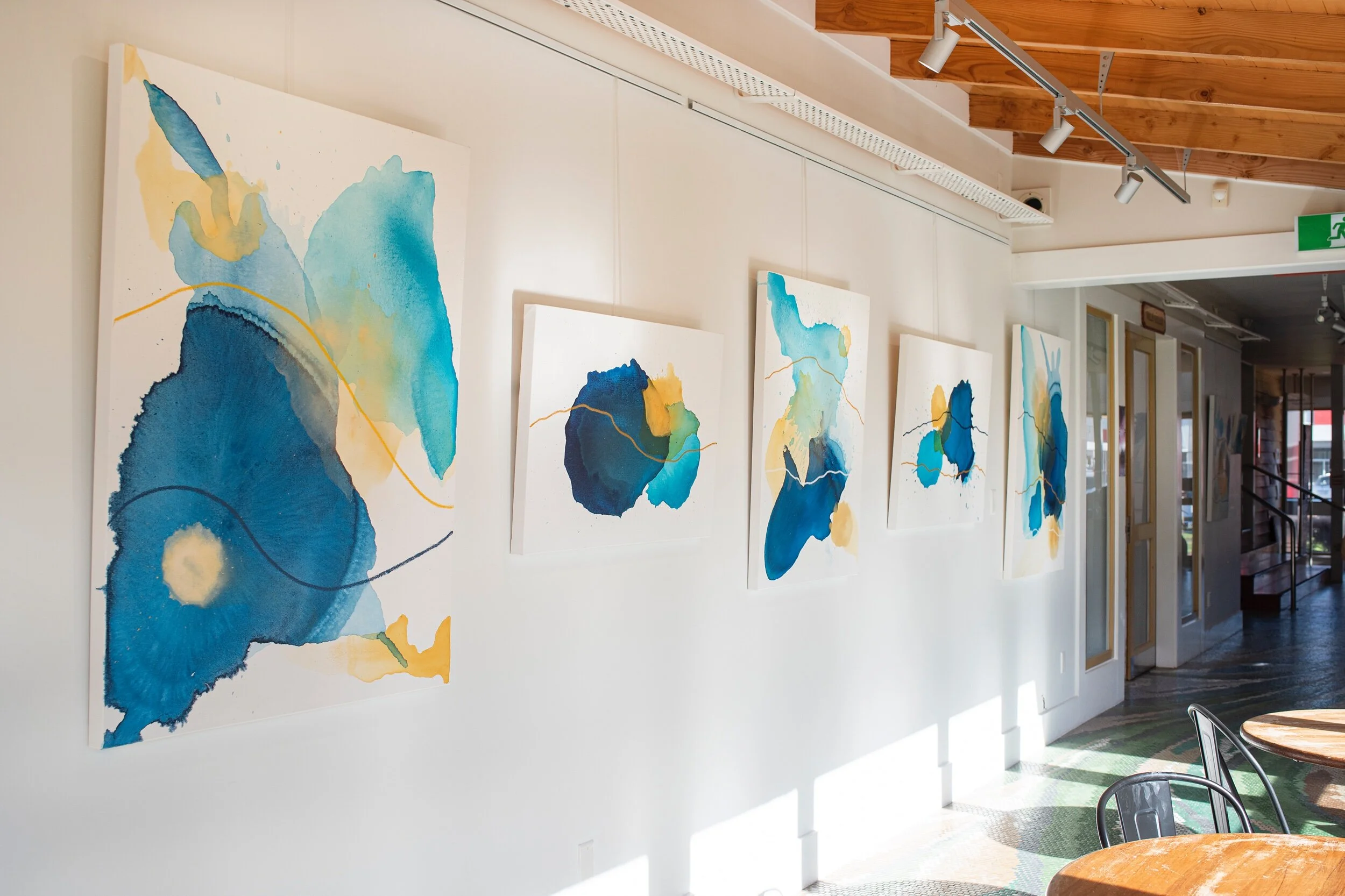 2C2CF4EE-88A3-47A5-A5D4-1769DBA9363D