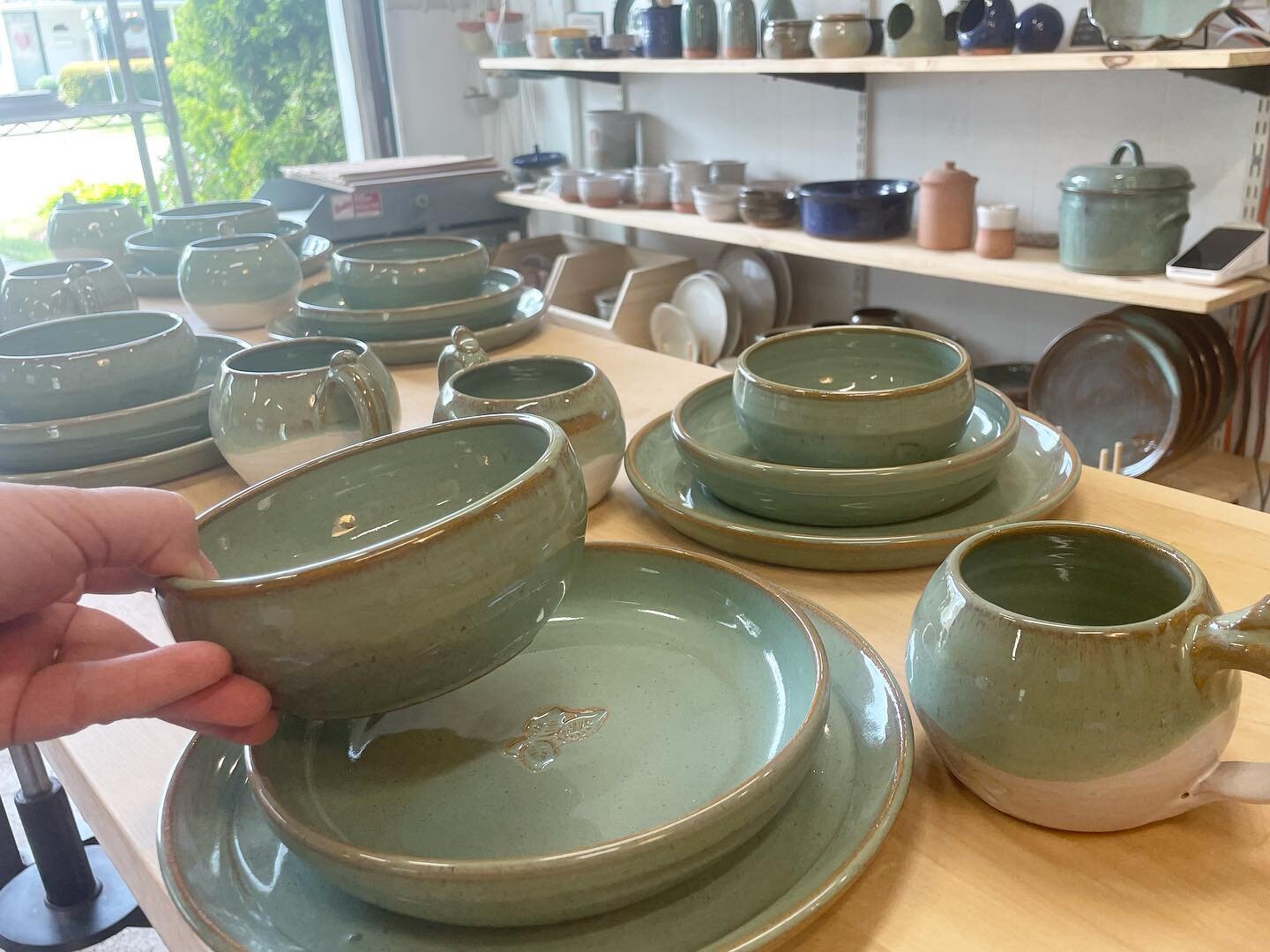 Just staging a few photos of this custom dining set before it ships off to its new home. I&rsquo;m so honored to be a part of this new couple&rsquo;s home and many years of happy meals served up in these dishes. #custommade #pottery #stonewarepottery