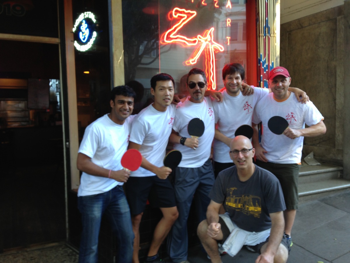 Team and Sponsor_Za's Pizza