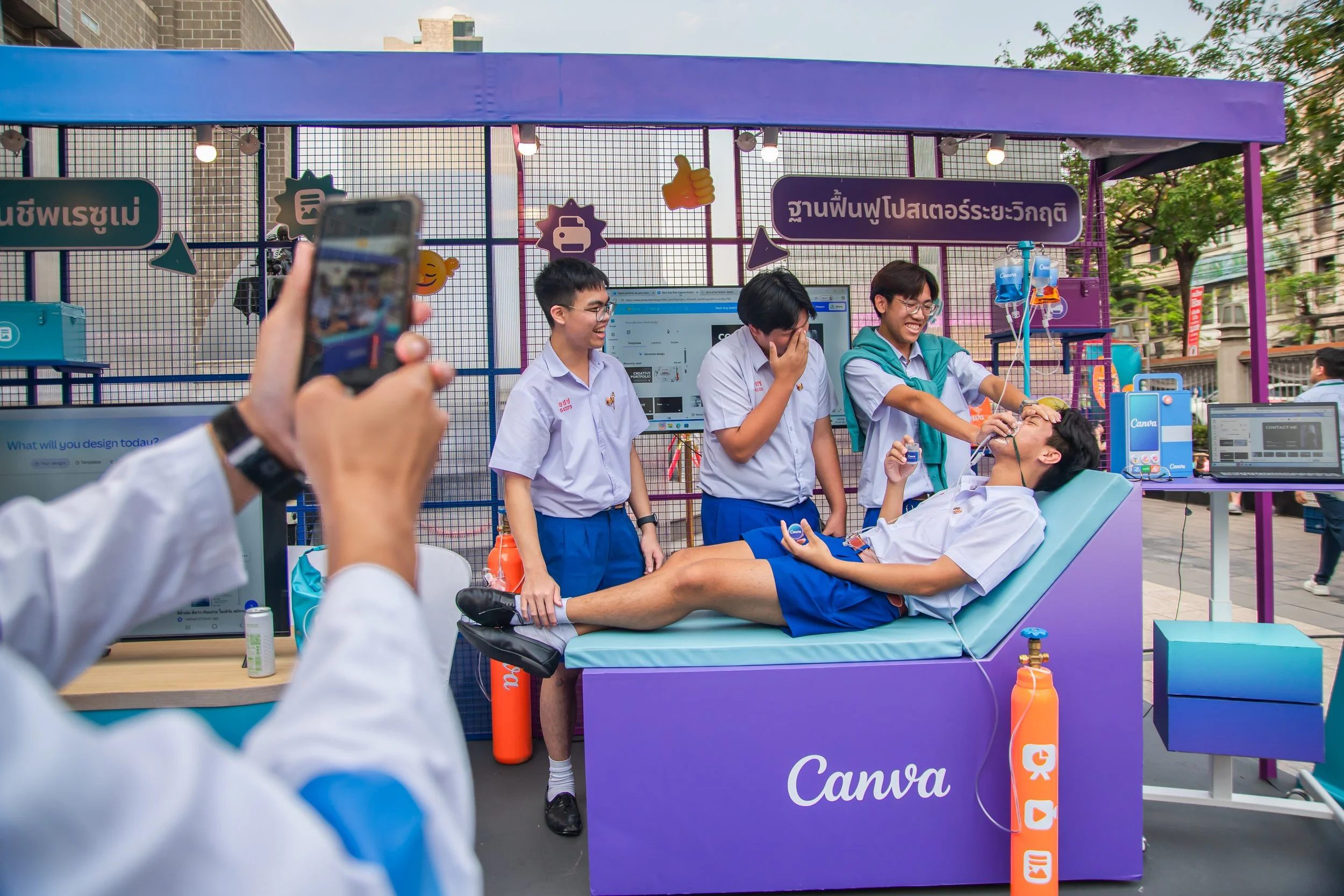 Canva Ambulance-6908.jpg