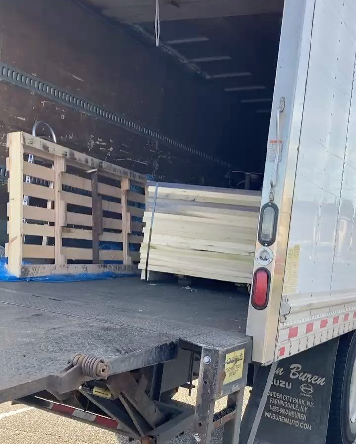 Today we got not 1, but 2️⃣ pallet orders of wood!! Plans and parties in the making! STAY TUNED!🪓🪓🪓🪓🪓🪓
.
.
.
Book your 2021 party or event with us! Bars, breweries, wineries, let us know how we can collab! DM for questions or visit our website 