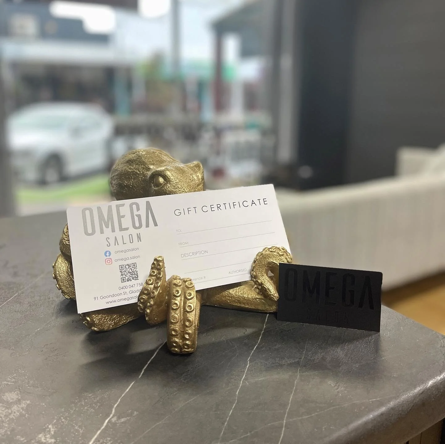 Don&rsquo;t forget Mother&rsquo;s Day next Sunday! 
Why not spoil mum with a voucher at @omega.salon and perfect gift to give mum some time out, enjoy some bubblies and relax whilst she gets pampered! 
#mothersday #mothersdaygift #mothersdaygifts #gl