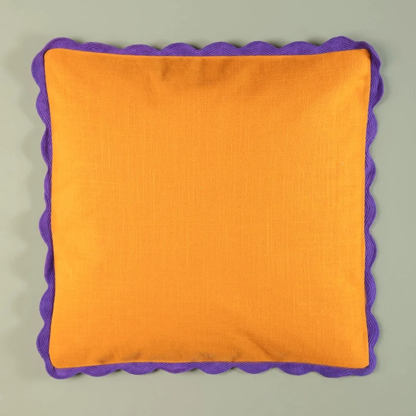 Orange+full+cushion.png