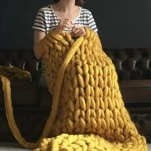 Arm Knitting with Mizz Knits