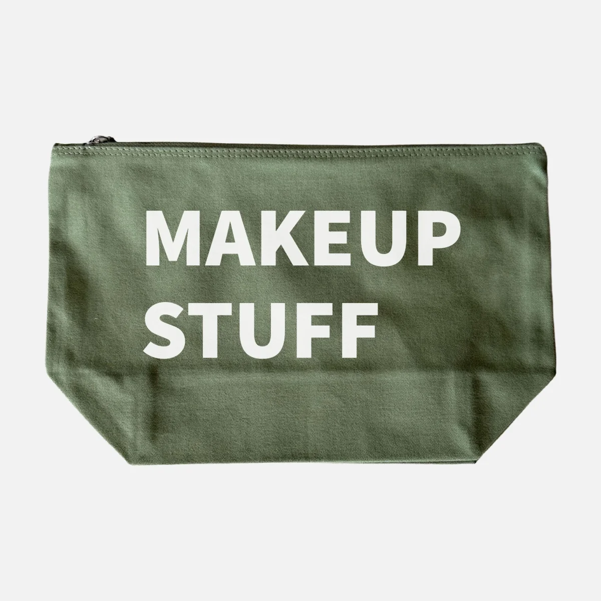 green makeup.webp