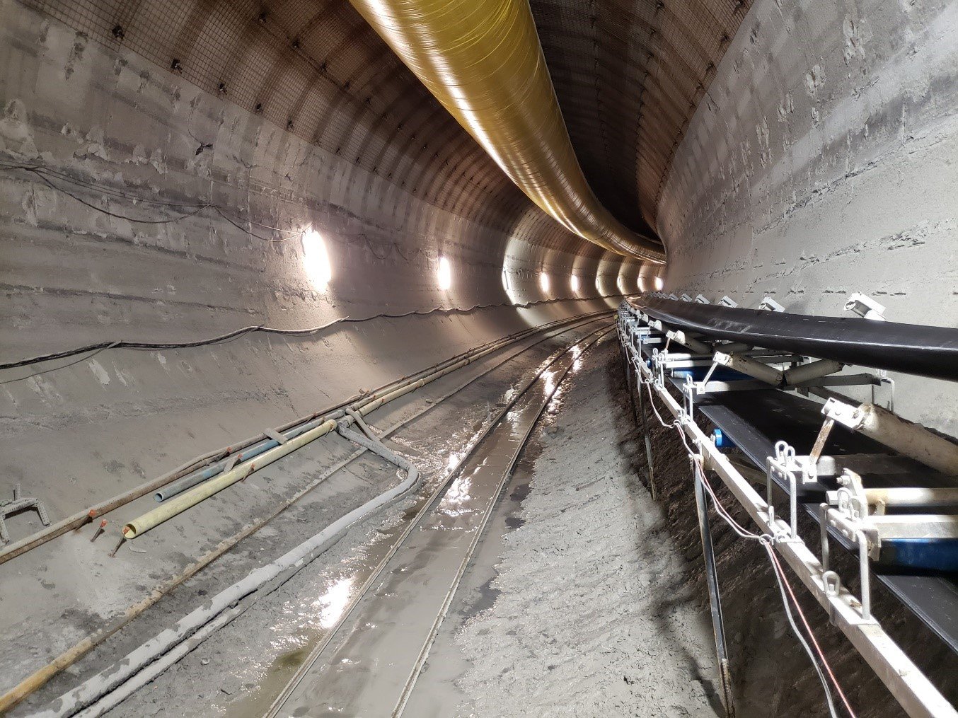 November 2021 - 32.58-ft diameter Tunnel