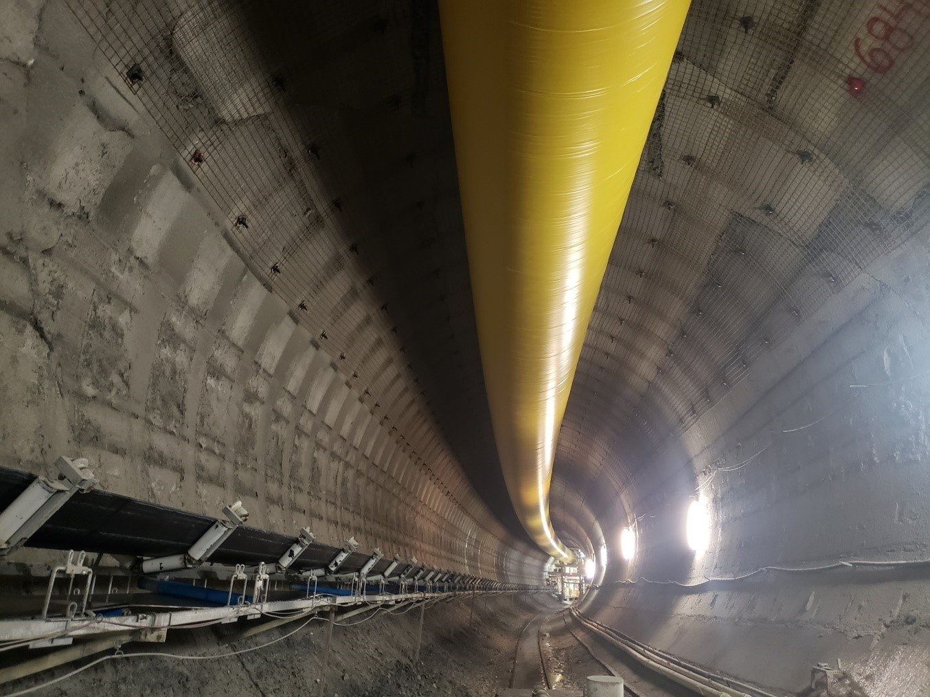 July 2021 - 32.58-ft Diamater Tunnel