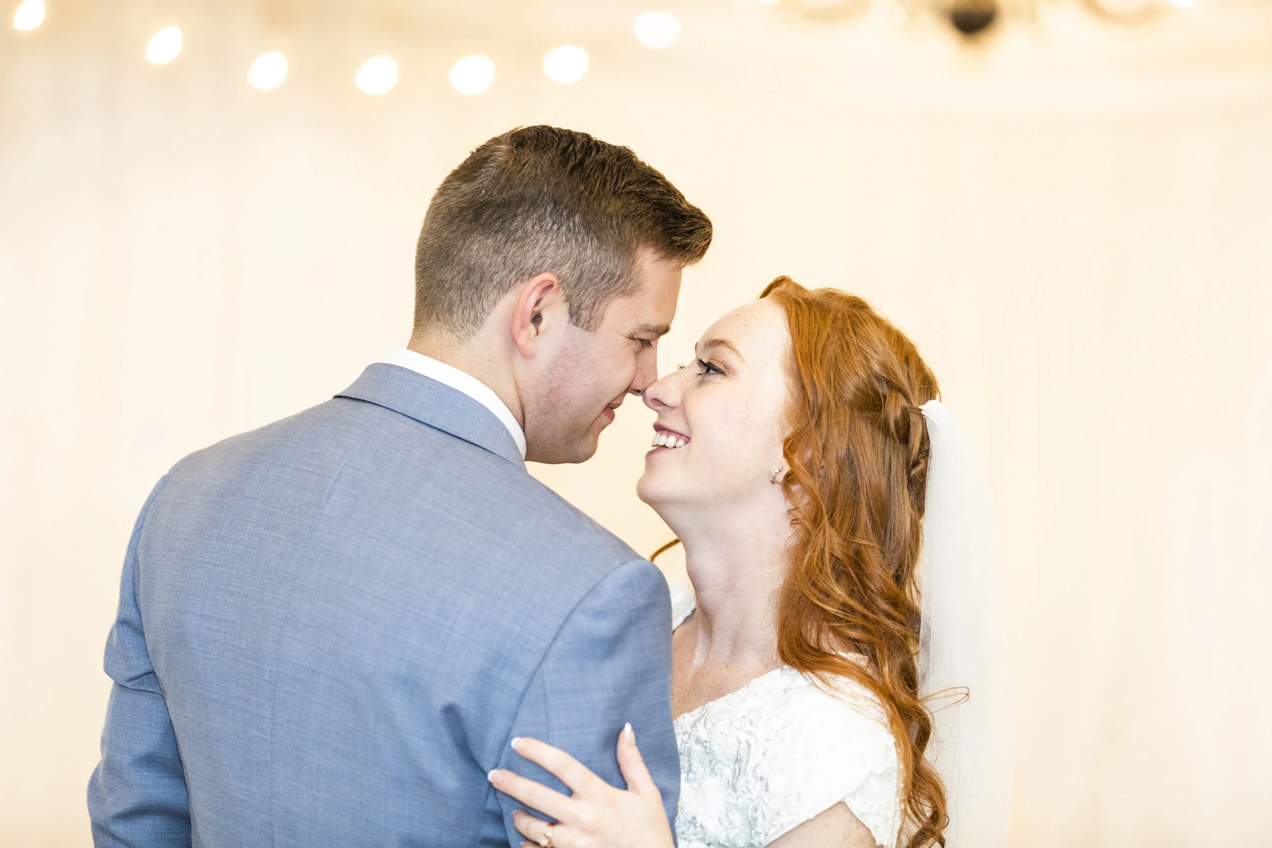  dancing the night away newly weds husband and wife beautiful romantic moment summer wedding inspiration short sleeve tulip sleeve wedding dress inspiration glowing couple so in love beautiful moment captured forever profession photography clarity la