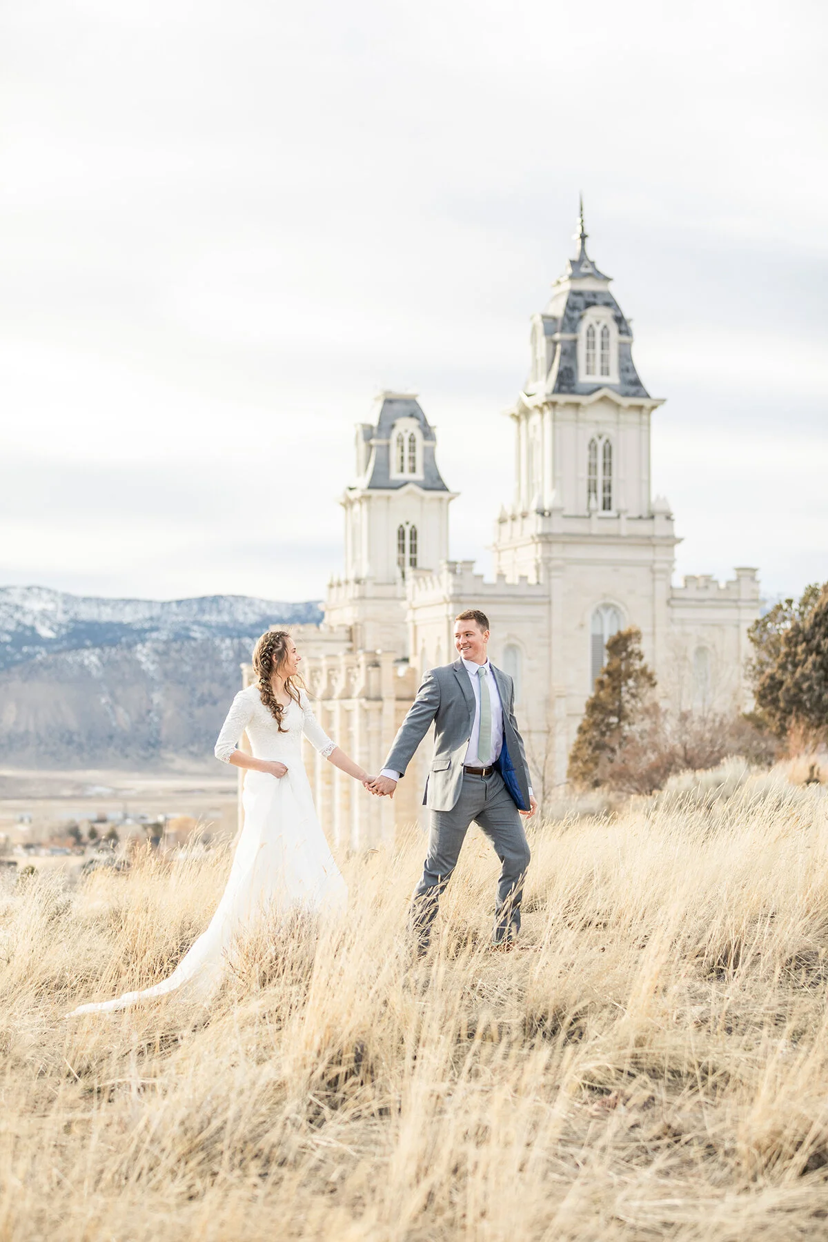 take time to be newly weds enjoy the stage of newly wed bliss you are in how to grow together as a couple how to win as newly weds grow together set goals together six ways to enjoy being newly weds  eat breakfast together clarity lane photography u