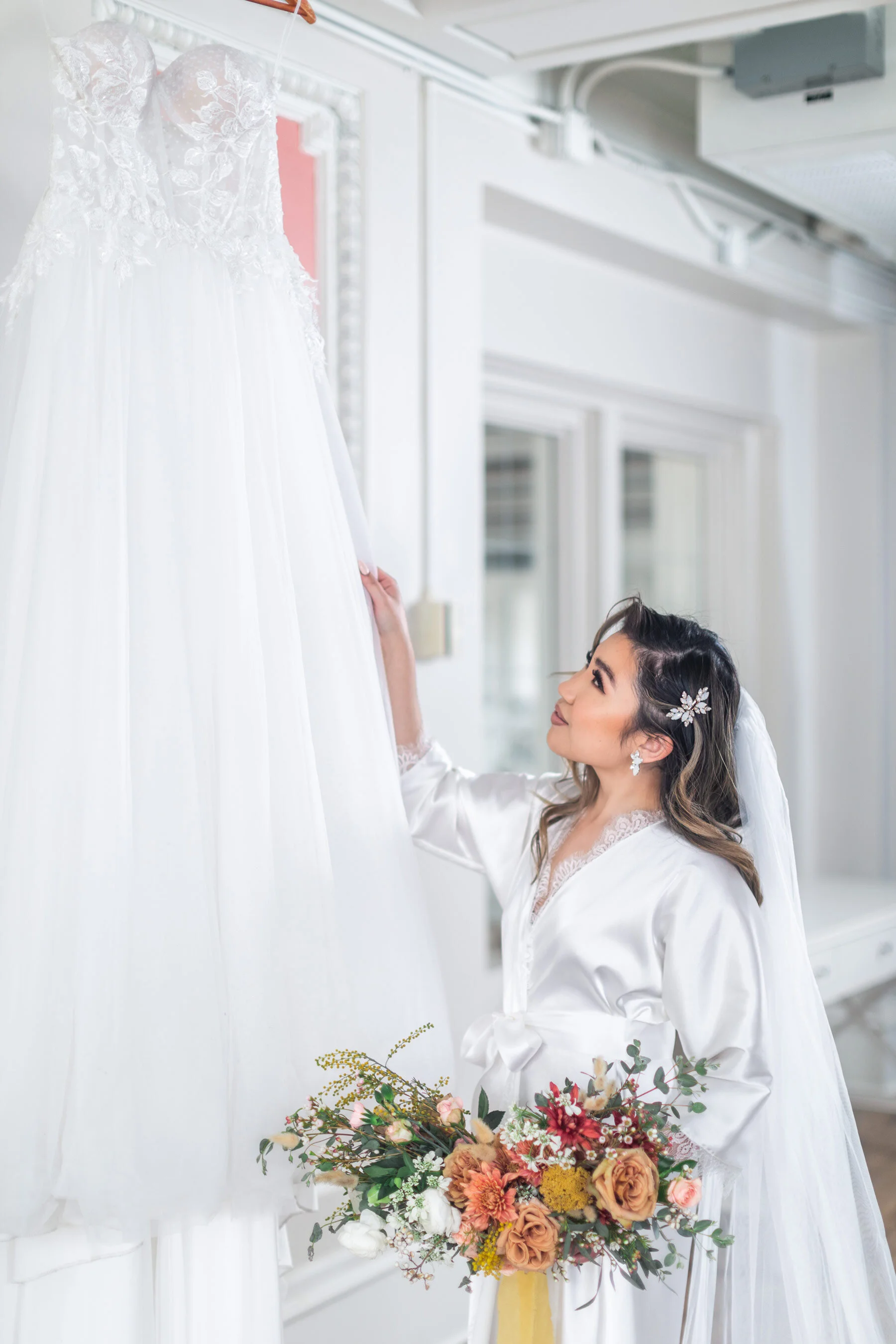 How To Photograph Bridal Getting Ready Photos Part 1 Savanna How To Photograph Bridal Getting Ready Photos Part 1 Savanna