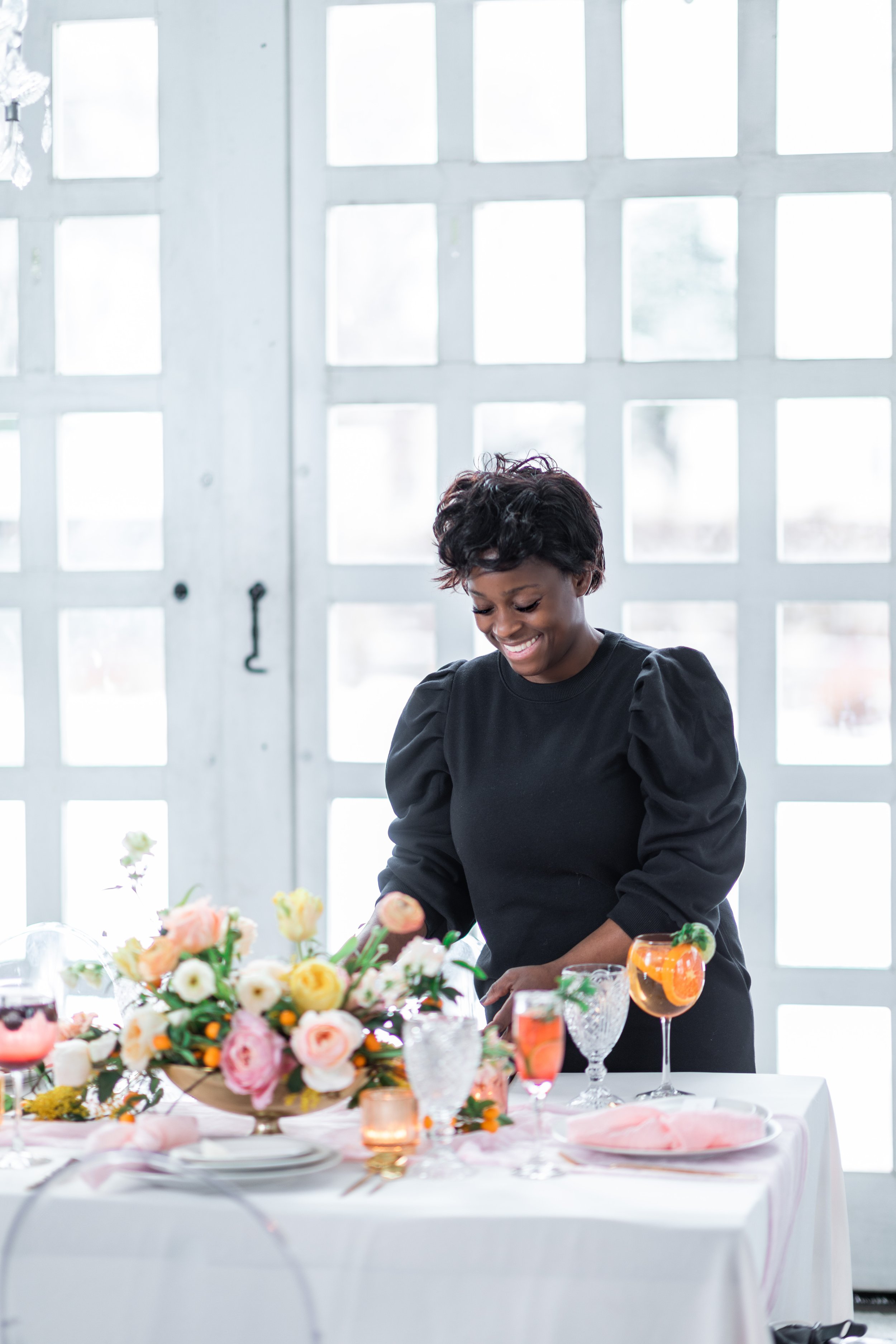  Savanna Richardson Photography explains why a wedding planner is different than a venue coordinator. why to hire a wedding planner #savannarichardsonphotography #weddingplannervsvenuecooridnator #weddingphotographer #weddingphotographersUtah 