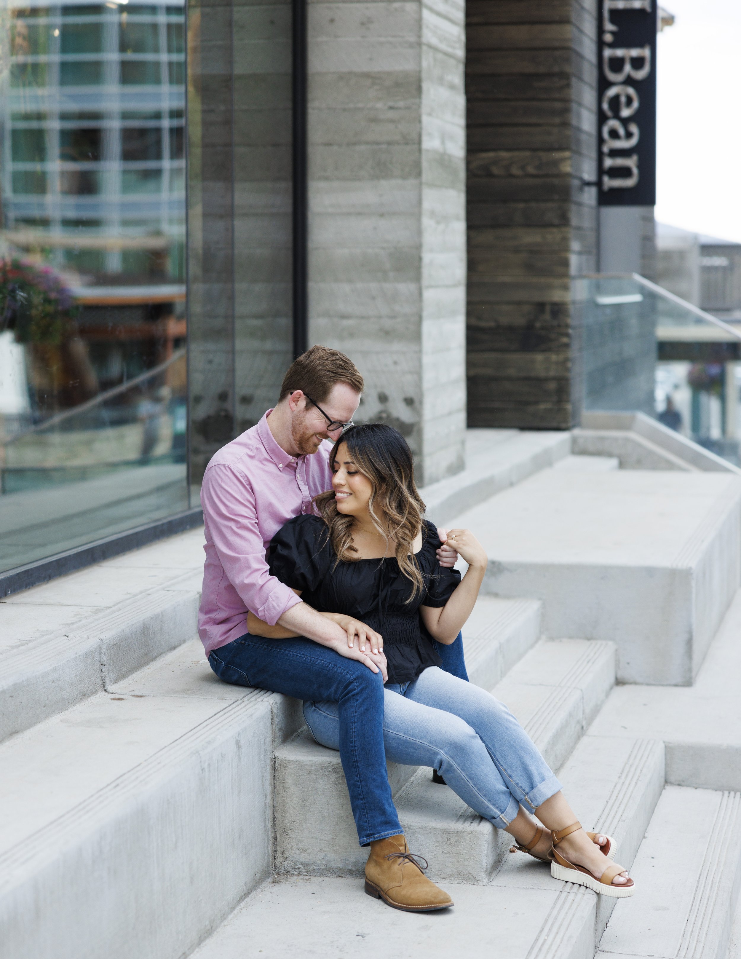  Modern engagement photography in downtown Park City by Savanna Richardson Photography. city engagements professional engagement photographer #ParkCityEngagements #ParkCityPhotographers #SavannaRichardsonPhotography #SavannaRichardsonEngagements 
