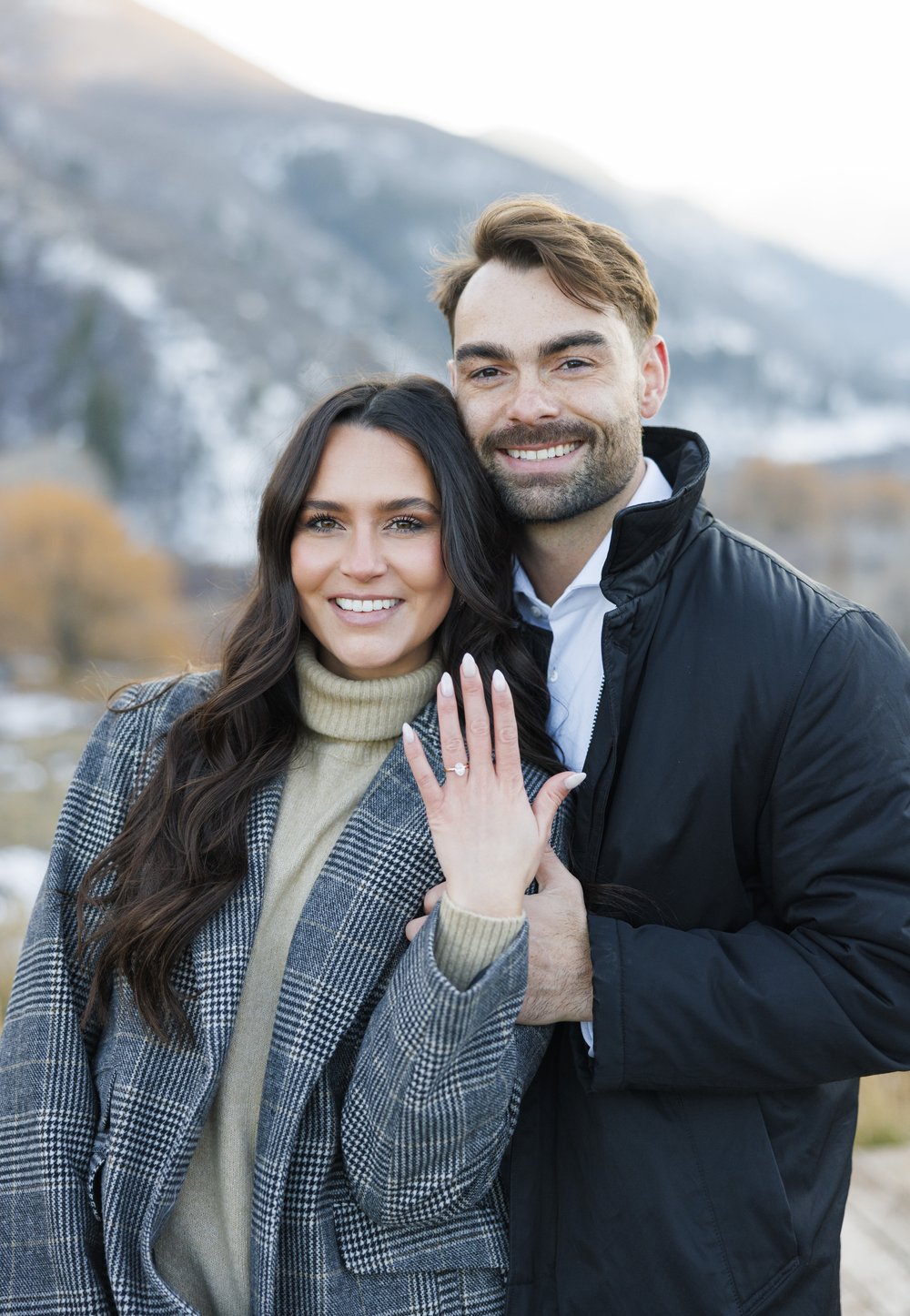 Crisp, clean neutral engagement photography in the Utah mountains by Savanna Richardson Photography. snowy engagement session #SavannaRichardsonPhotography #Proposal #proposalphotography #ProProposalCompany #engaged #engagementphotography 