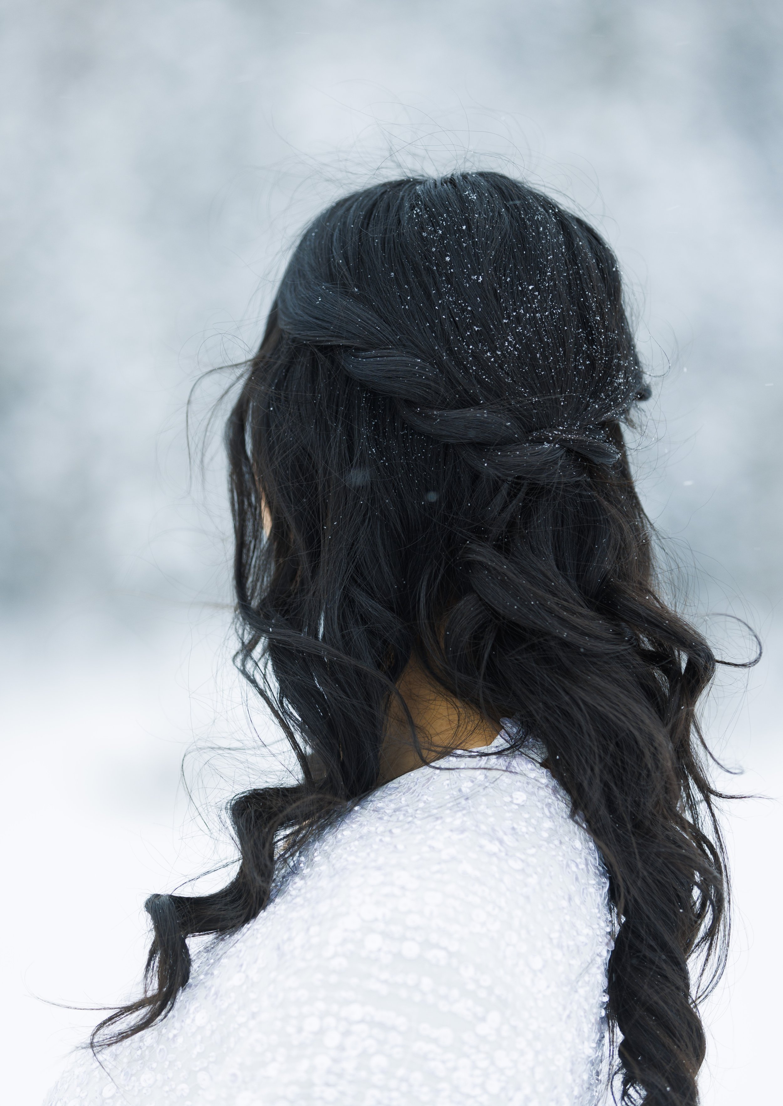  Bridal hairstyle with twisty braid and half-up hair-do by Savanna Richardson Photography. bridal hairstyles #SavannaRichardsonPhotography #SavannaRichardsonBridals #WinterBridals #WinterWedding #TibbleForkBridals #UtahBridals #MountainBridals 
