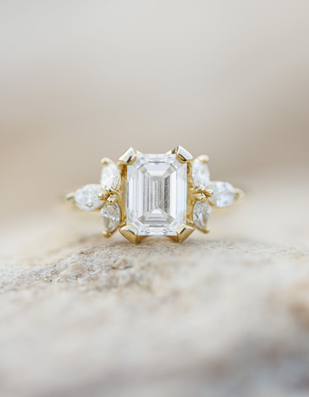 Gold rectangle engagement ring with detailed diamond sides by Savanna Richardson Photography. modern gold engagement ring simple diamond wedding ring engagement ring ideas #SavannaRichardsonPhotography #SavannaRichardsonEngagements #UtahEngagements 