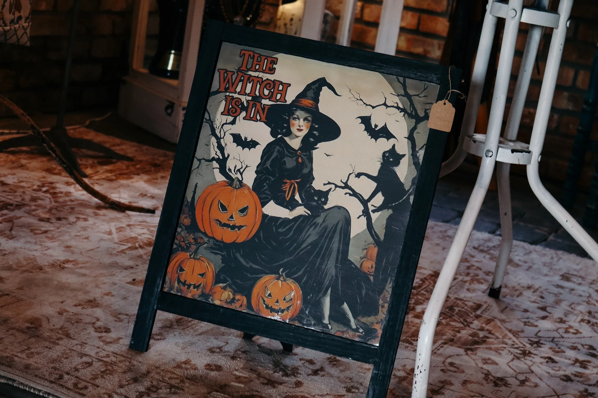 SNAG YOUR LAST MINUTE TICKETS FOR WITCHES NIGHT! 🧹

Join us tonight from 6PM &ndash; 9PM for a haunting good time at the barn! Grab your girlfriends (or fly in solo), dress in your best &ldquo;witches&rdquo; attire, and park your broom on our porch!