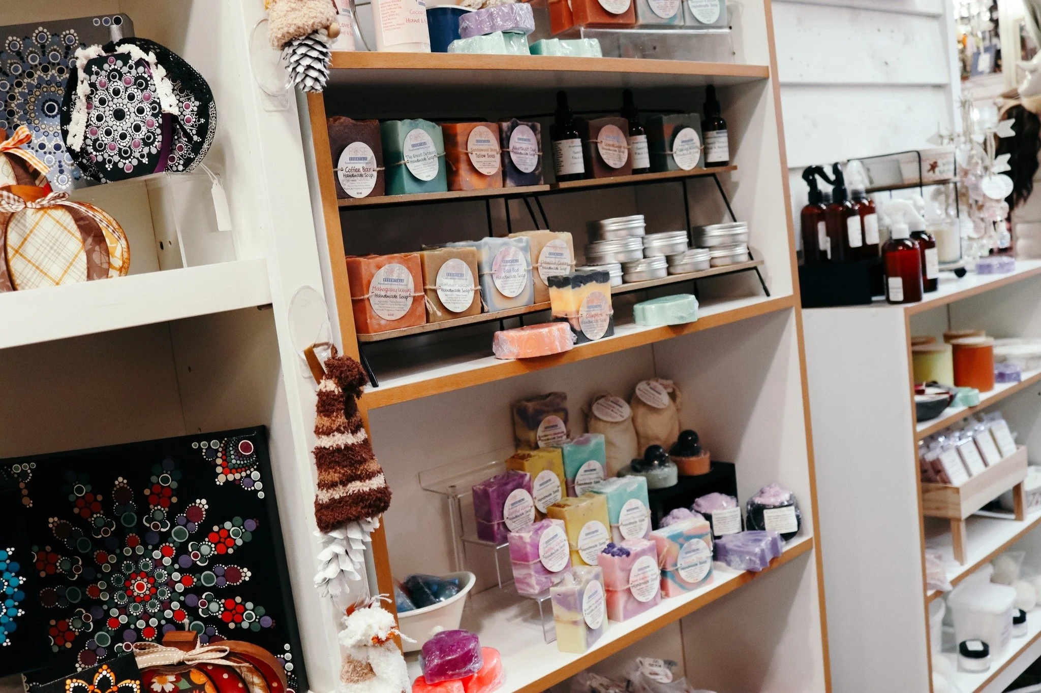 SPA DAY, ANYONE? 🌿

Our market features local soaps, lotions, body butters, bath salts, sprays, and more! Stop in and grab a few items for yourself, or pick up a gift for a friend. We are open from 10AM - 5PM today.

www.prestigecreativemarkets.com 