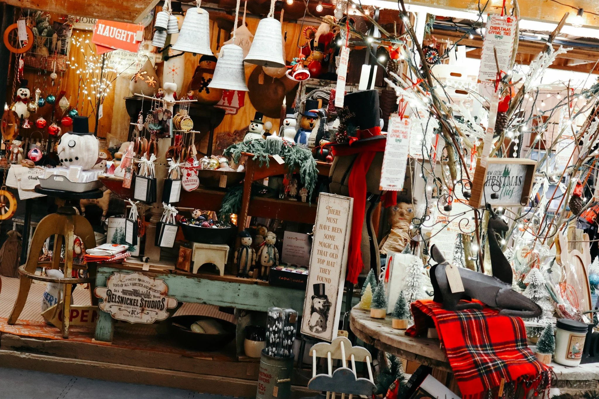 IT MAY BE THE FIRST DAY OF WINTER, BUT... ❄

It is the LAST day to shop at @prestigecreativemarkets before Christmas! Stop in today and grab a few last-minute stocking stuffers, gifts, and decor pieces. We are open until 4PM!

Note: We will be closed