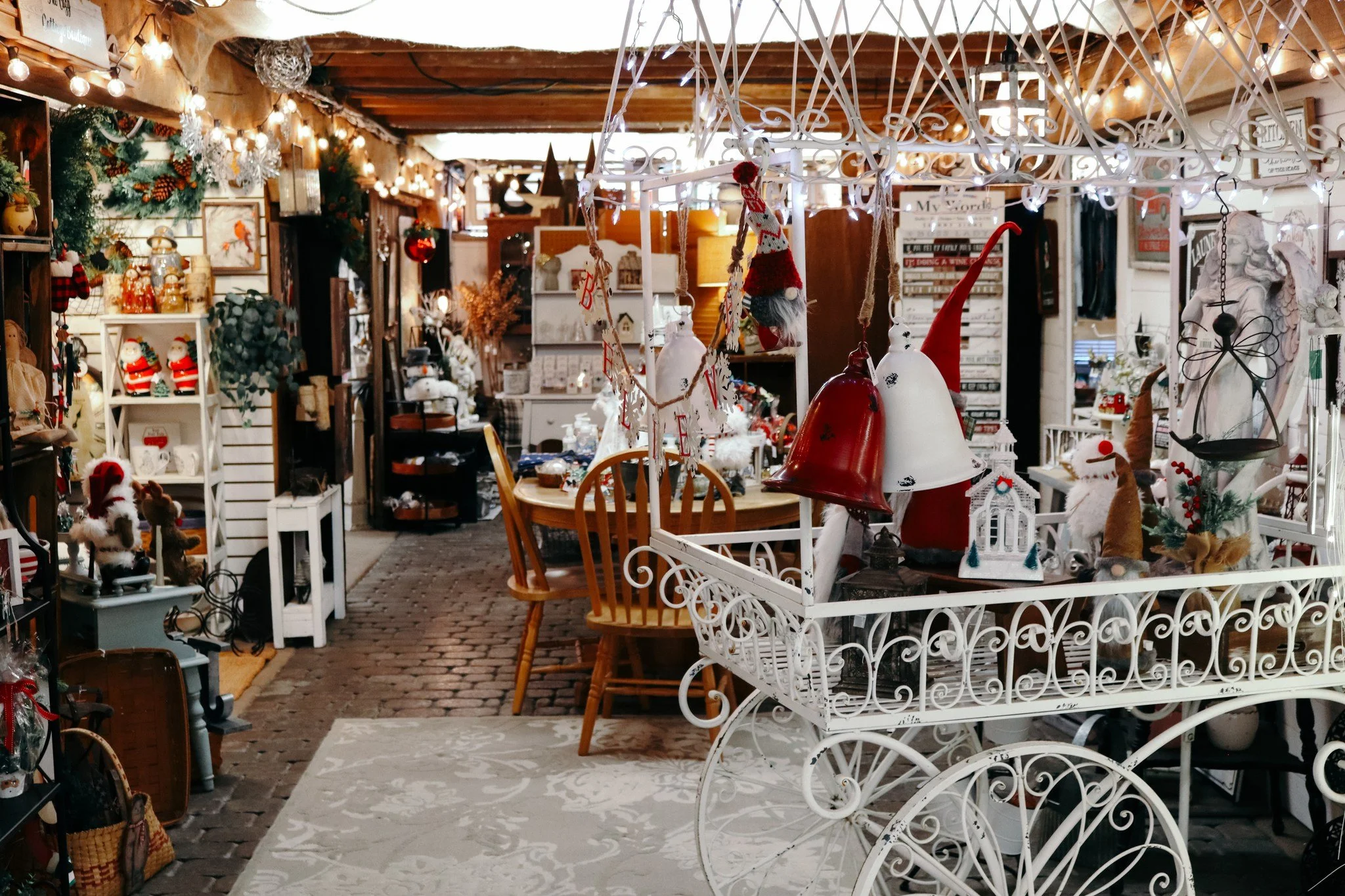 HERE'S TO A NEW YEAR!

We are closed today and tomorrow for the holiday. We hope you have a safe and fun New Years Eve!

www.prestigecreativemarkets.com | 630-326-8858 | 475 W Army Trail Road, Bartlett, IL
.
.
.
.
#prestigecreativemarkets #crafts #ho