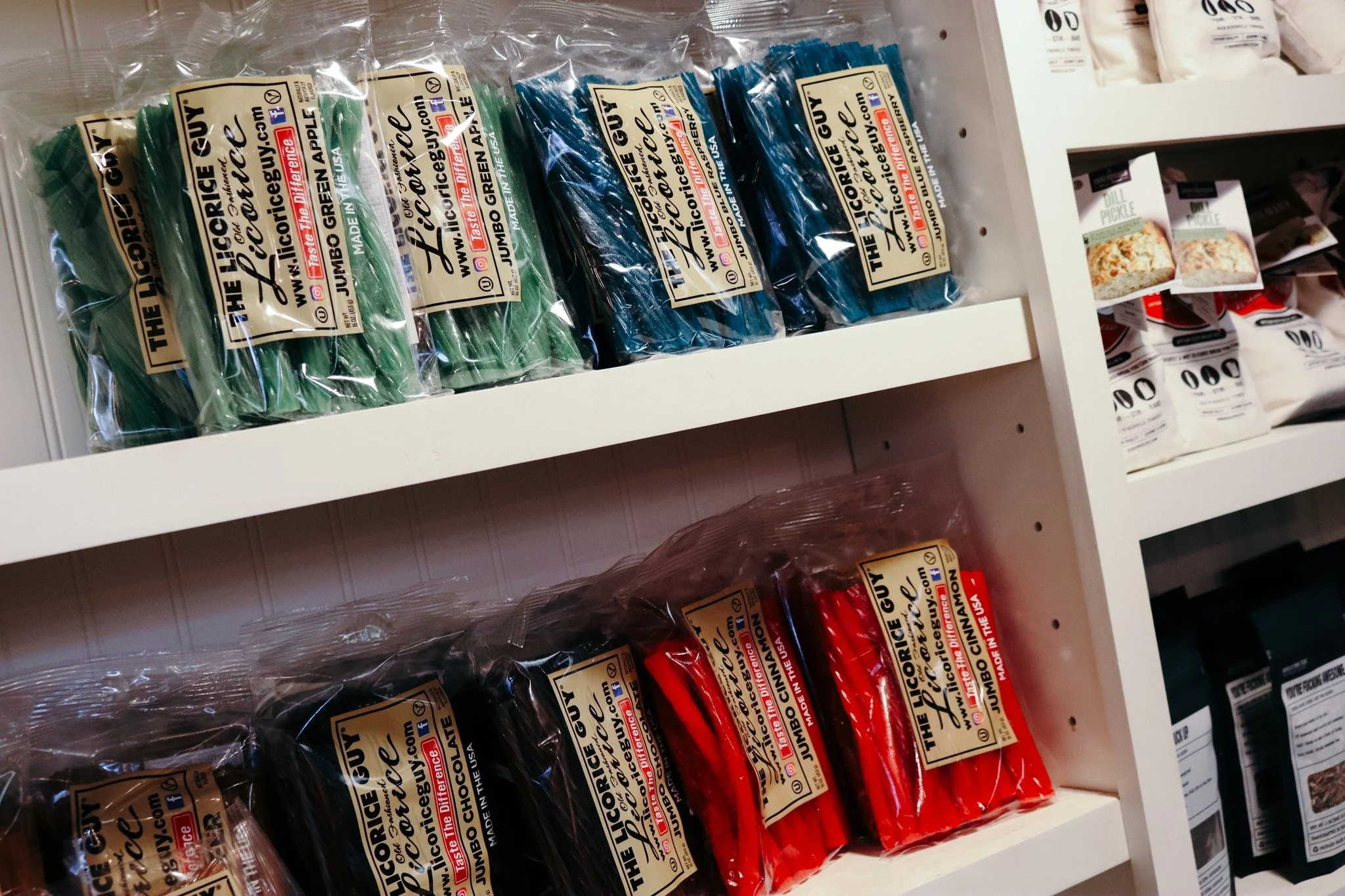 OLD FASHIONED LICORICE

Shop red, black, and blue raspberry licorice, along with other seasonal flavors at our market! We know you'll love whichever you try. Join us from 10AM - 4PM today and grab a package (or two).

www.prestigecreativemarkets.com 