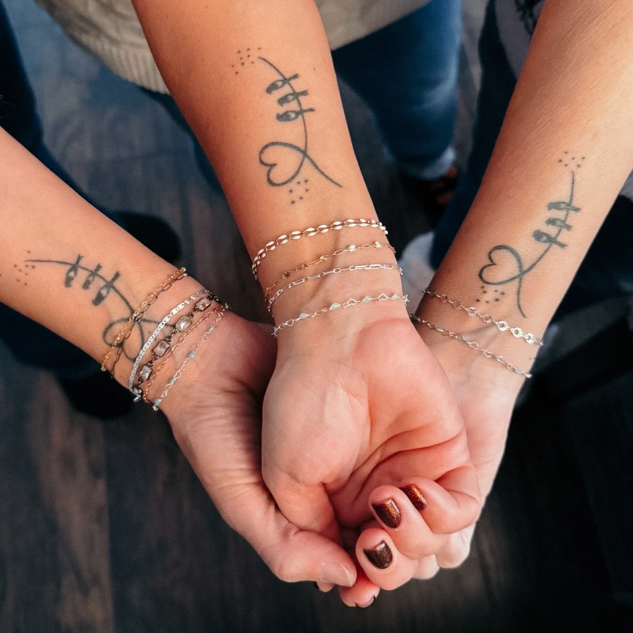 LADIES NIGHT SPECIAL GUESTS 🪇

Are you joining us for our Ladies Night Out - Fiesta with Friends Event at @prestigecreativemarkets? We have special guests and offers during this fun evening!

⇾ Wild Fairy | Fairy Hair Boutique &ndash; Add a little s