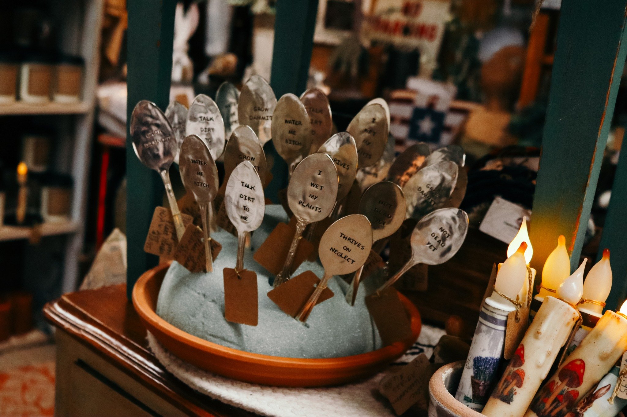 ADD A LITTLE SOMETHING TO YOUR GARDEN!

Do you have a green thumb? Check out these fun garden and plant markers at the barn! Join us today starting at 10AM and pick your favorites to bring home. See you soon!

www.prestigecreativemarkets.com | 630-32