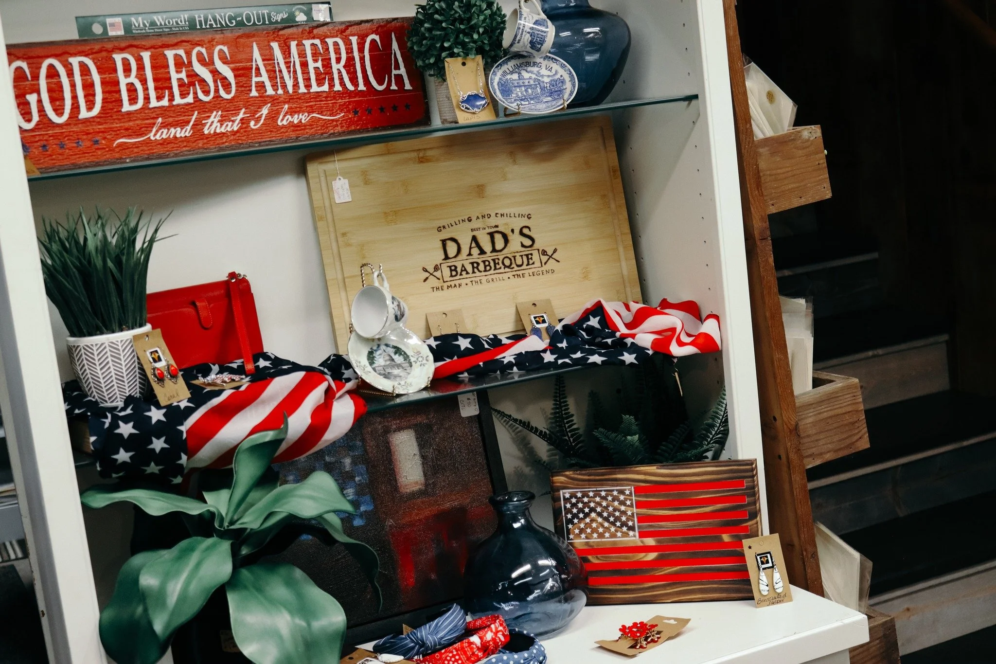 ARE YOU READY FOR THE HOLIDAY WEEKEND? 🇺🇸

Visit the barn and pick up patriotic d&eacute;cor, rustic flags, and gifts for those who man the grill! We are open from 10AM - 5PM.

www.prestigecreativemarkets.com | 630-326-8858 | 475 W Army Trail Road,