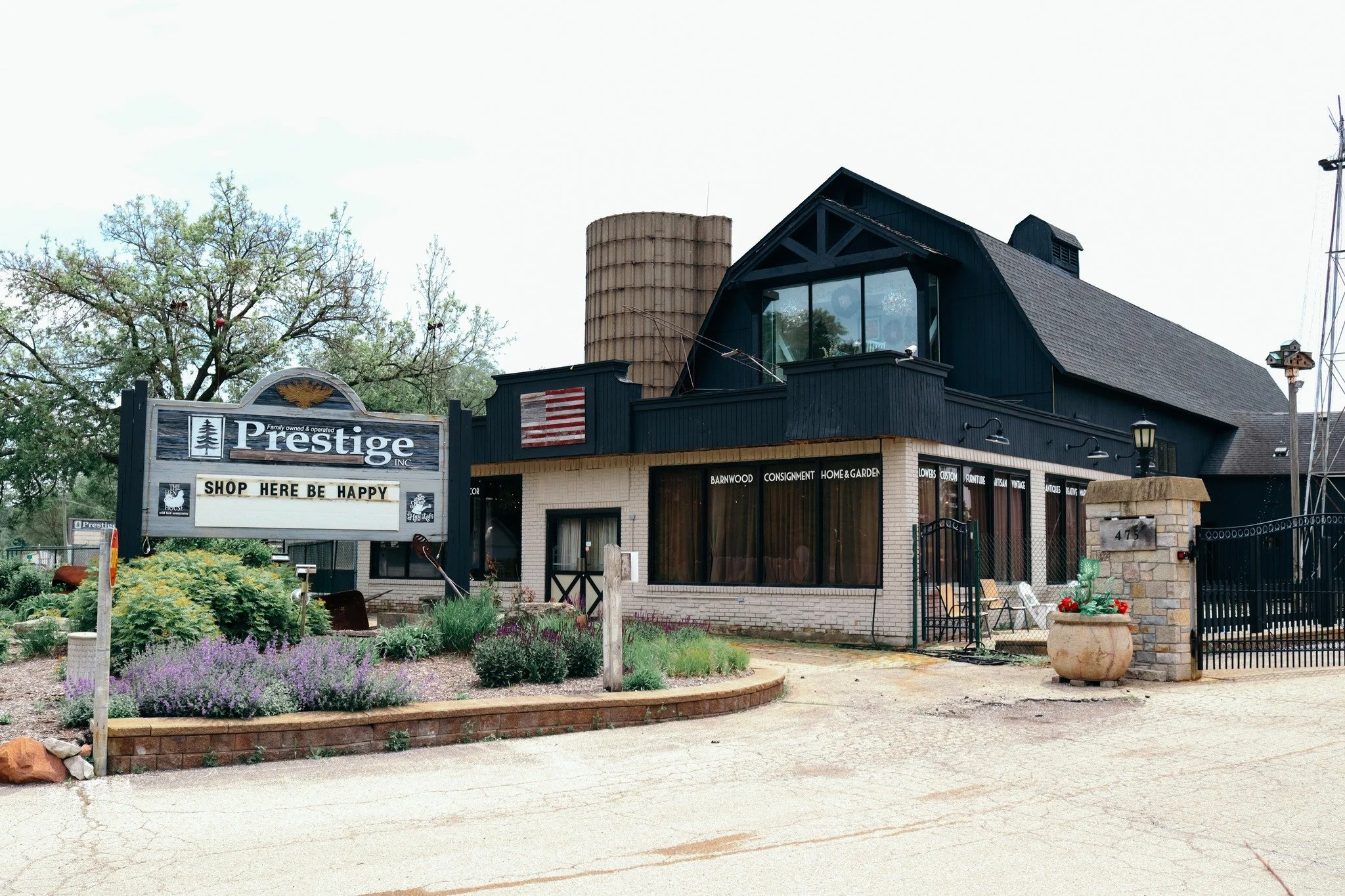 IT'S SUNDAY FUNDAY AT PRESTIGE!

We are conveniently located on the south side of Army Trail Road, just 1/2 mile east of Bartlett High School. With over 90 on-site small shops, there's something for everyone. Come on by - a fun day awaits!

www.prest