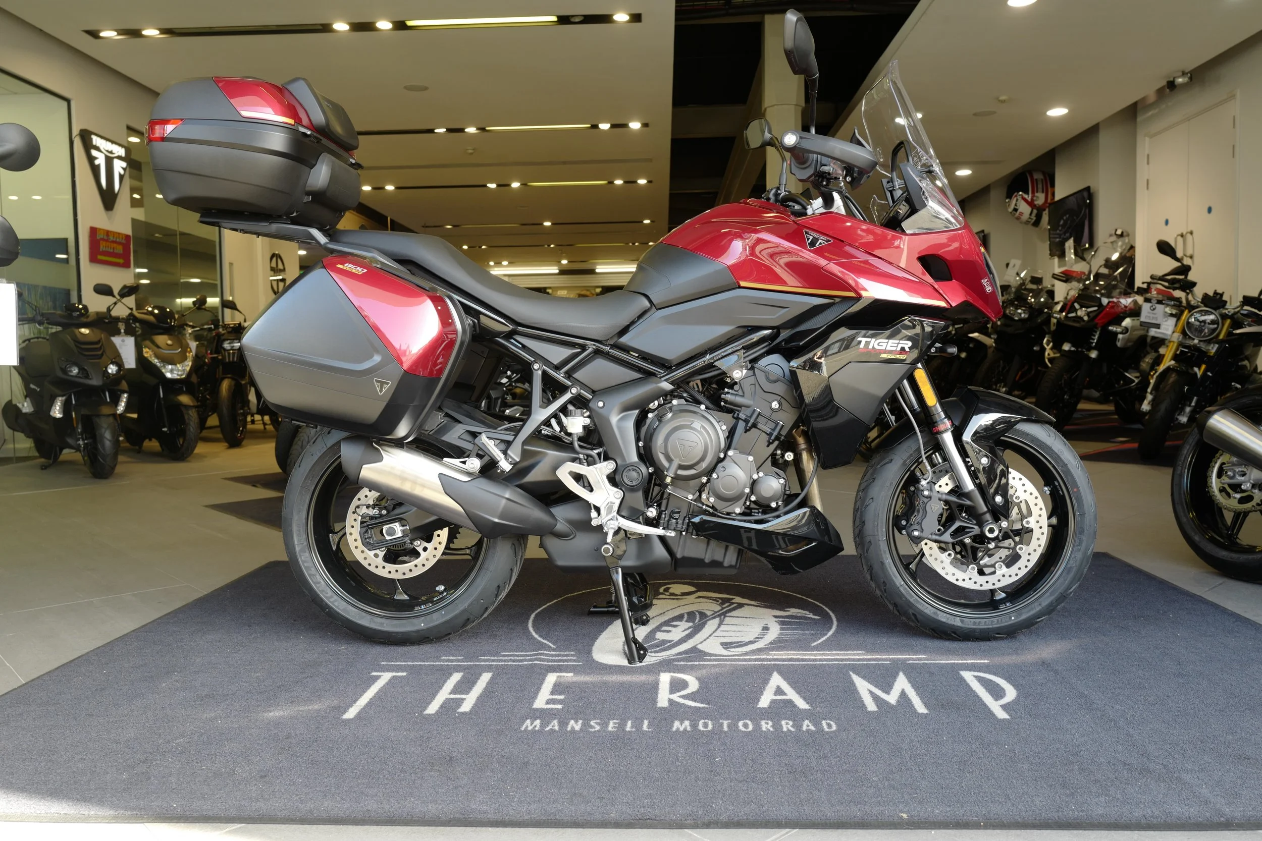 NEW Triumph, Tiger 800 Sport