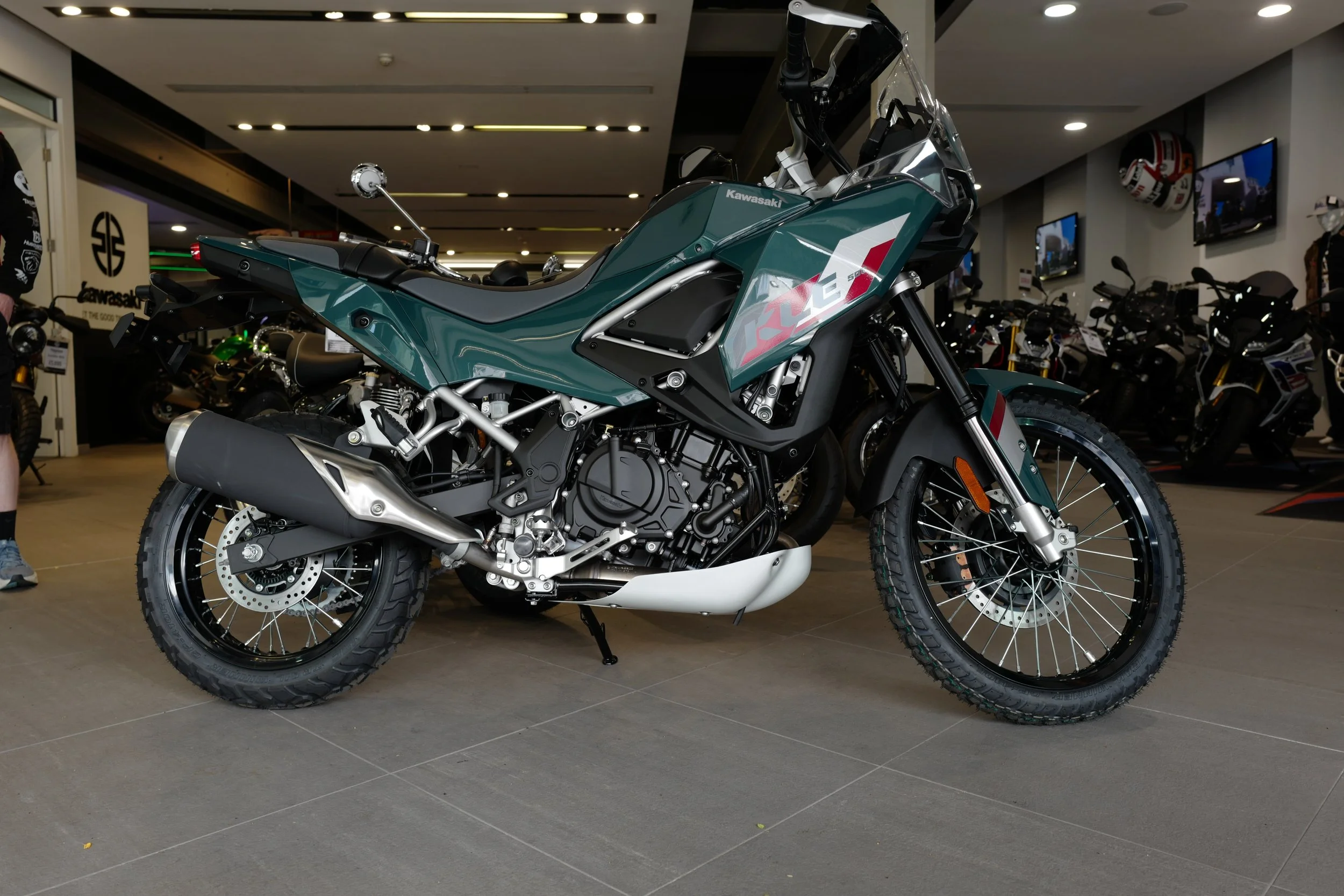 NEW Kawasaki, KLE 500 SE            ADVENTURE TOURER