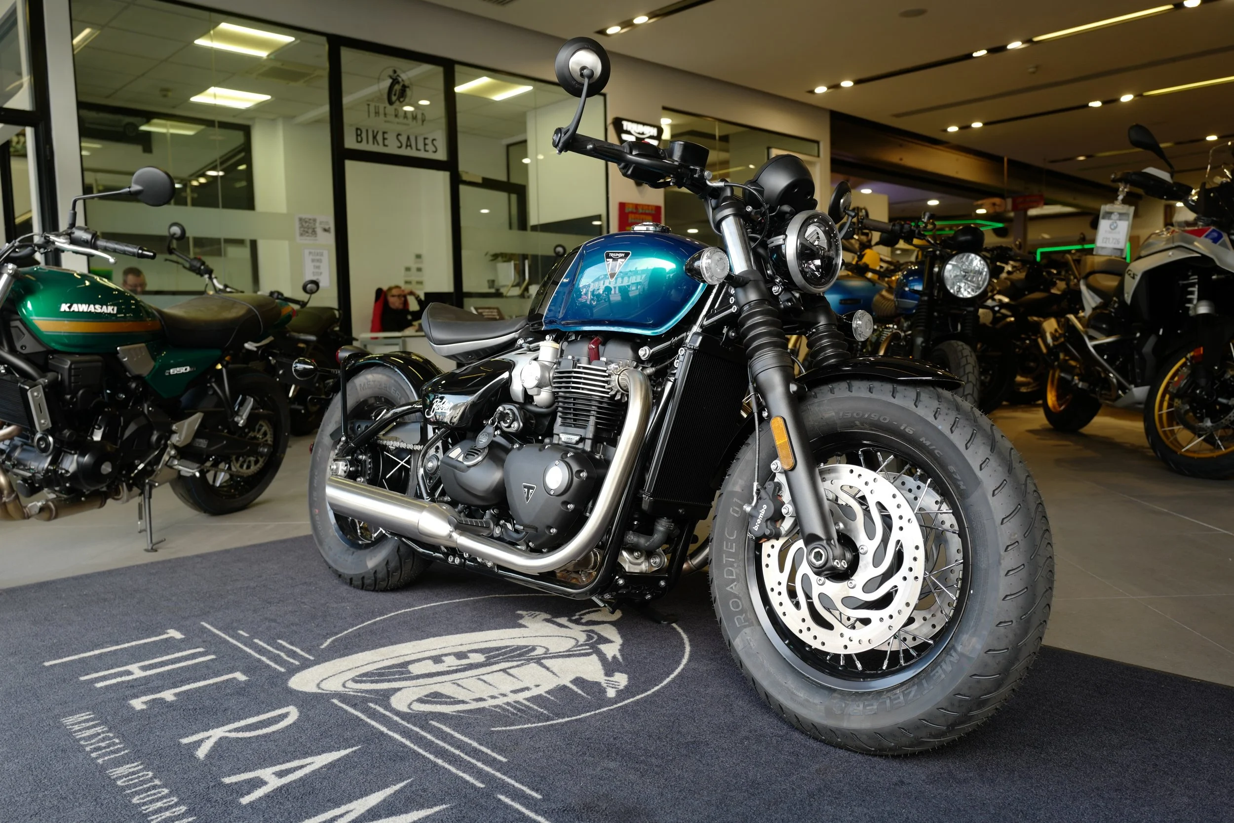 NEW Triumph, Bonneville Bobber 
