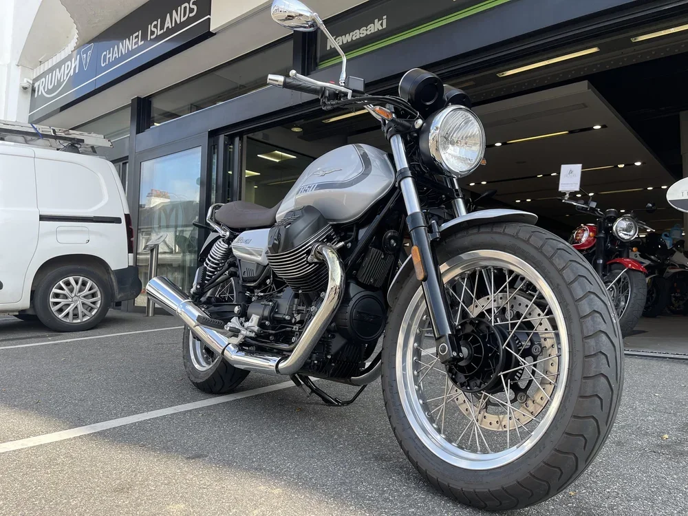 Moto Guzzi, V7 850 Special