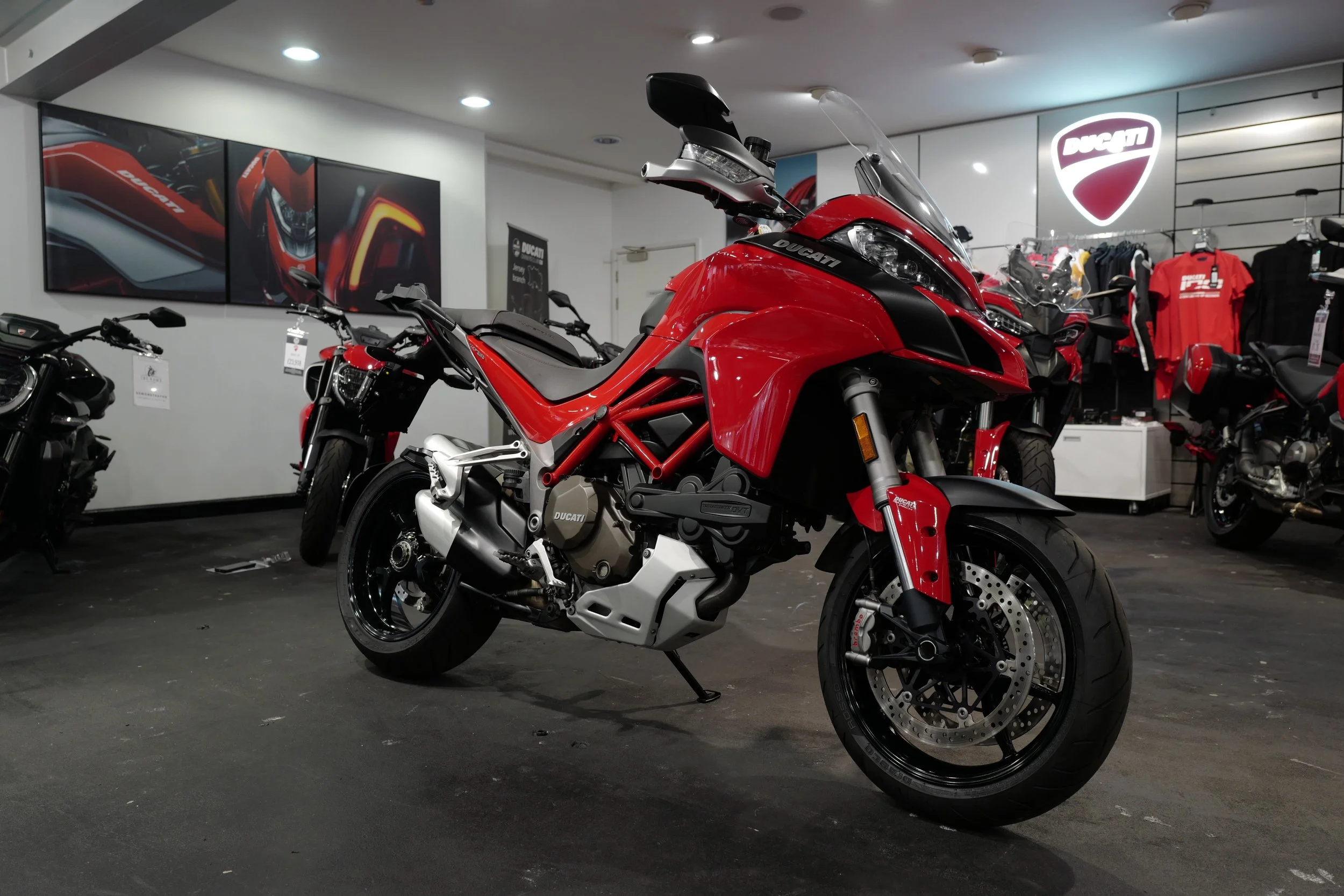 Ducati, Multistrada 1200S Touring