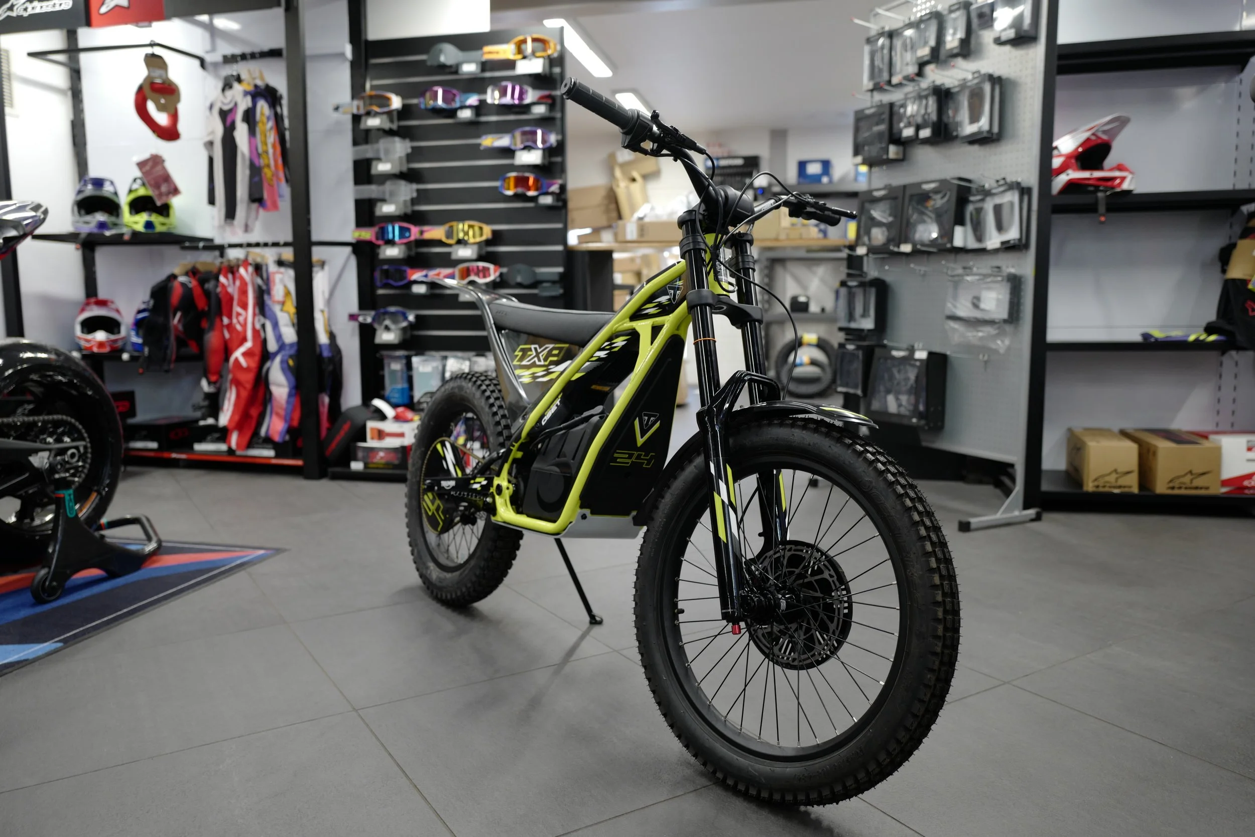 NEW Triumph, TXP-24