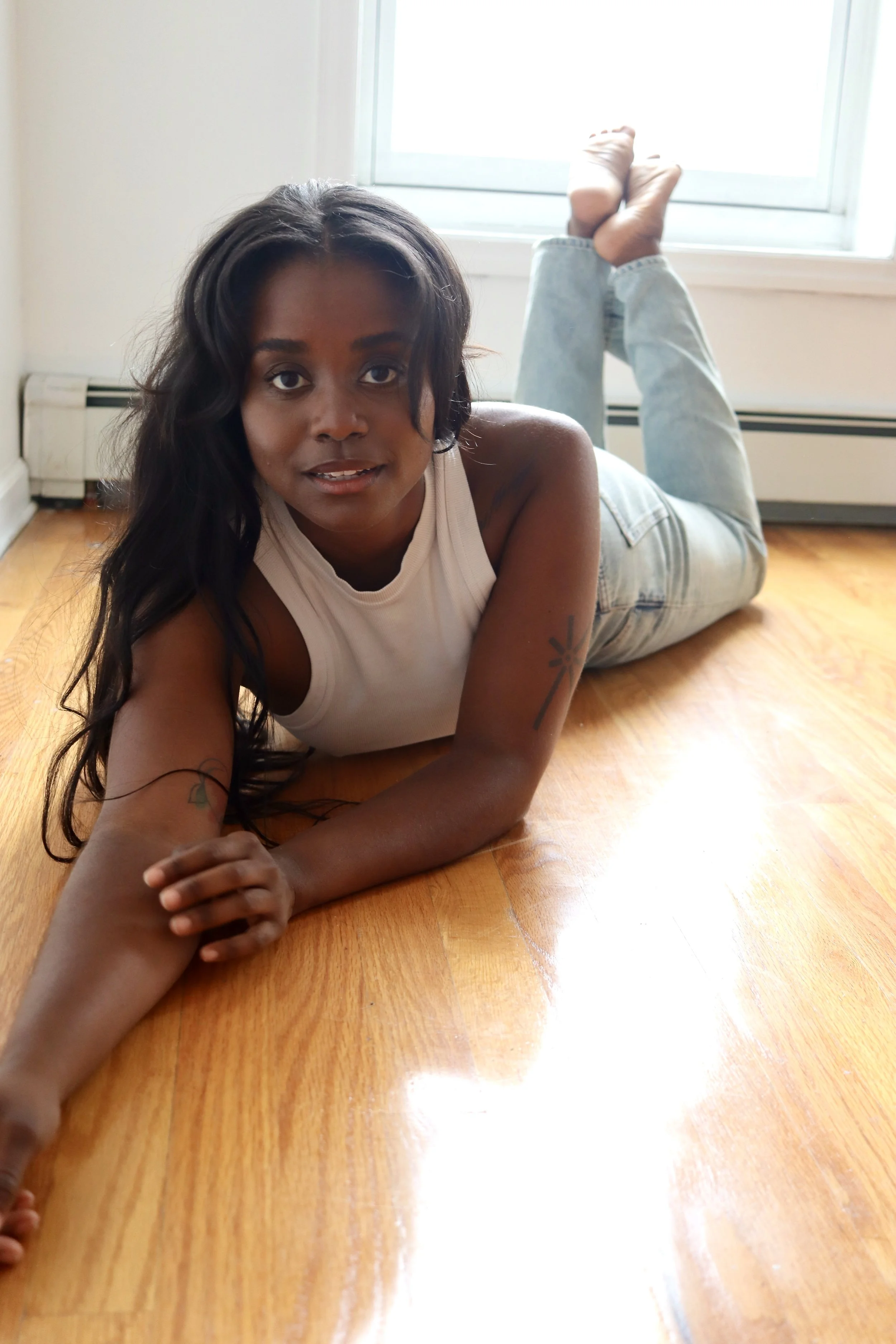 Actress Denée Benton 60 Photos - Moonagedaydream.film