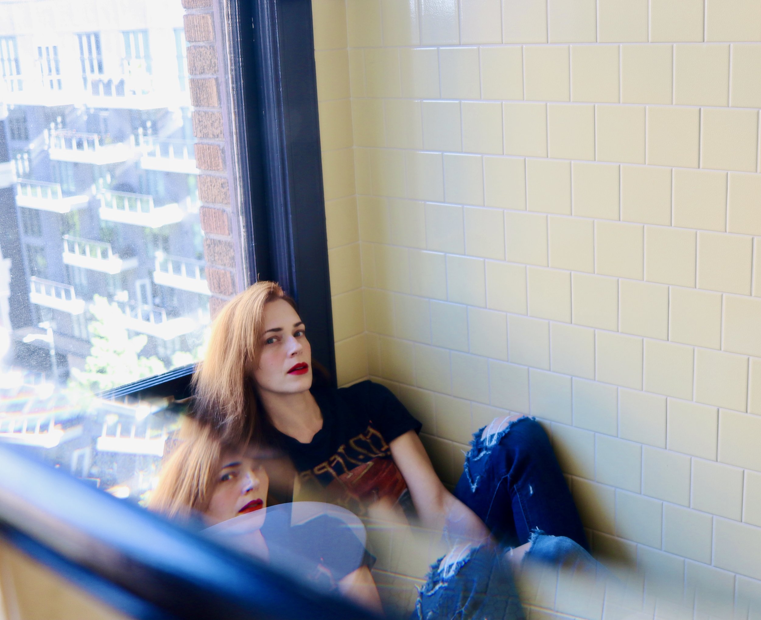 amanda bare selex-9.jpeg