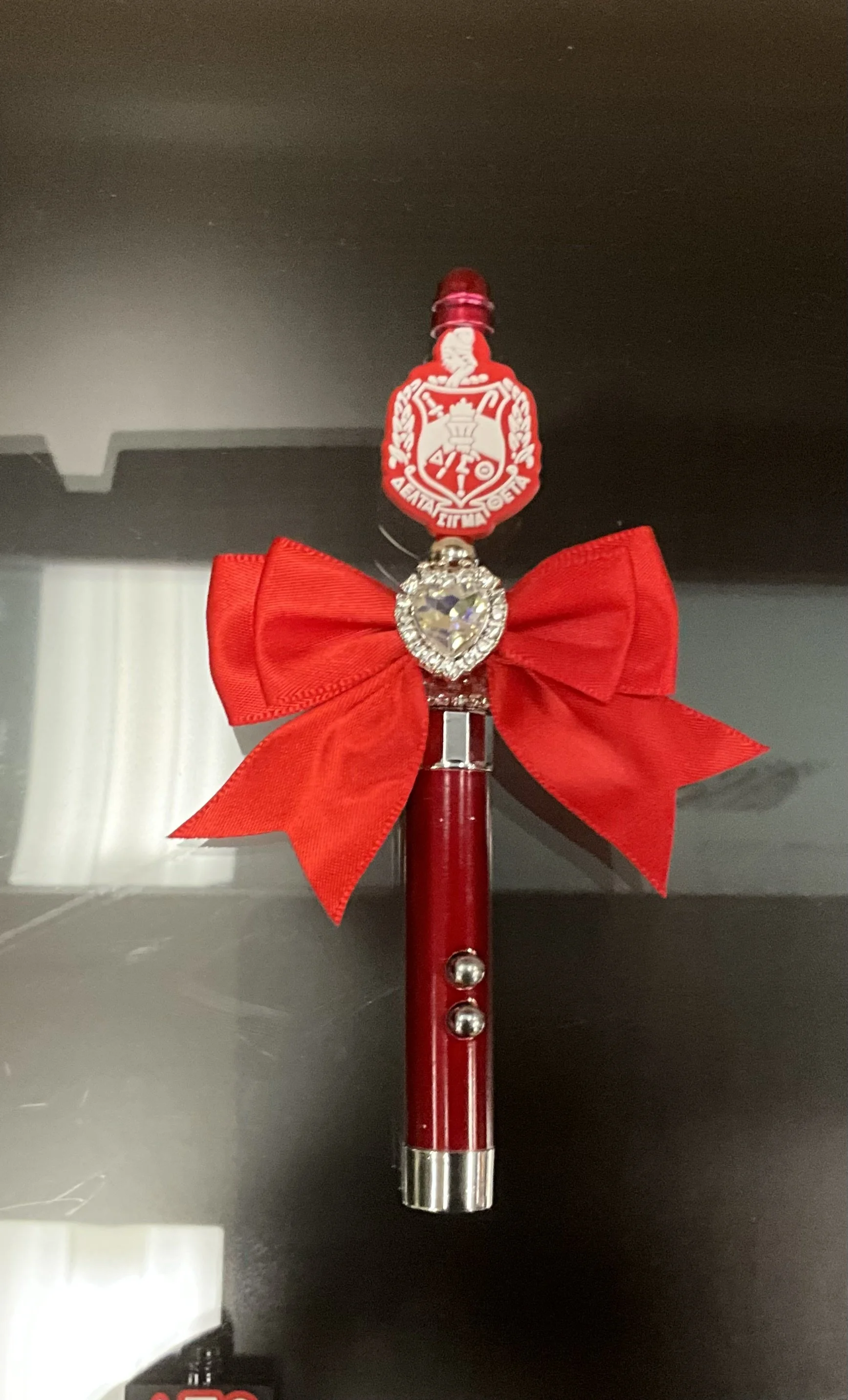 Delta Sigma Theta Penlight 001