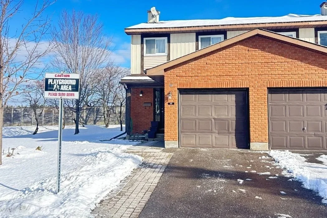 122 Clarkson Cr | KANATA