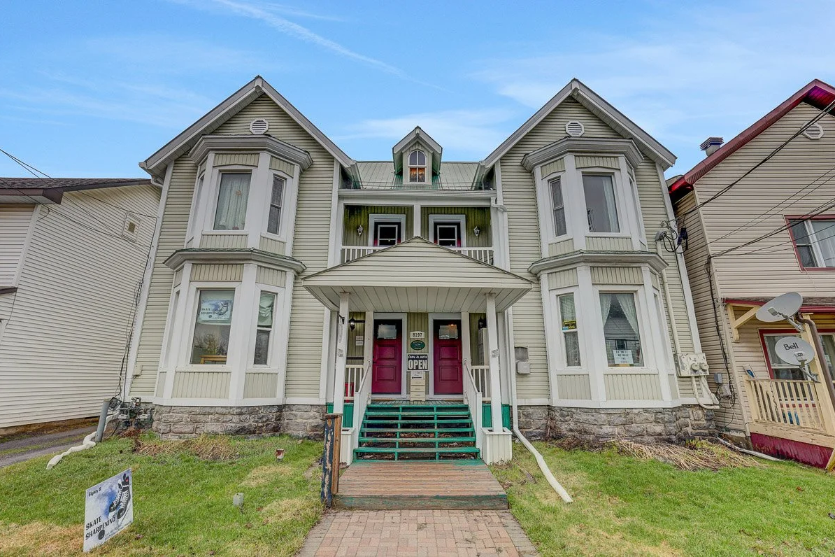 8197 Victoria St | METCALFE