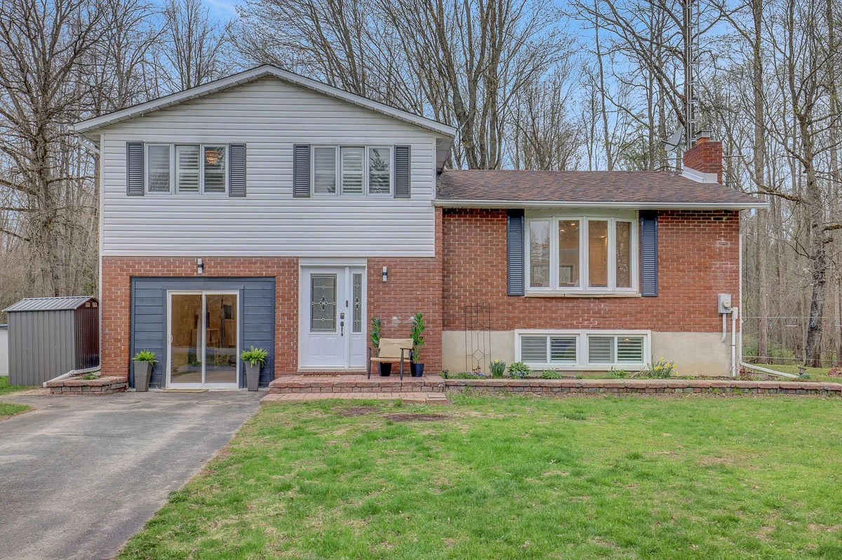 4566 4th Concession Rd | PRESCOTT