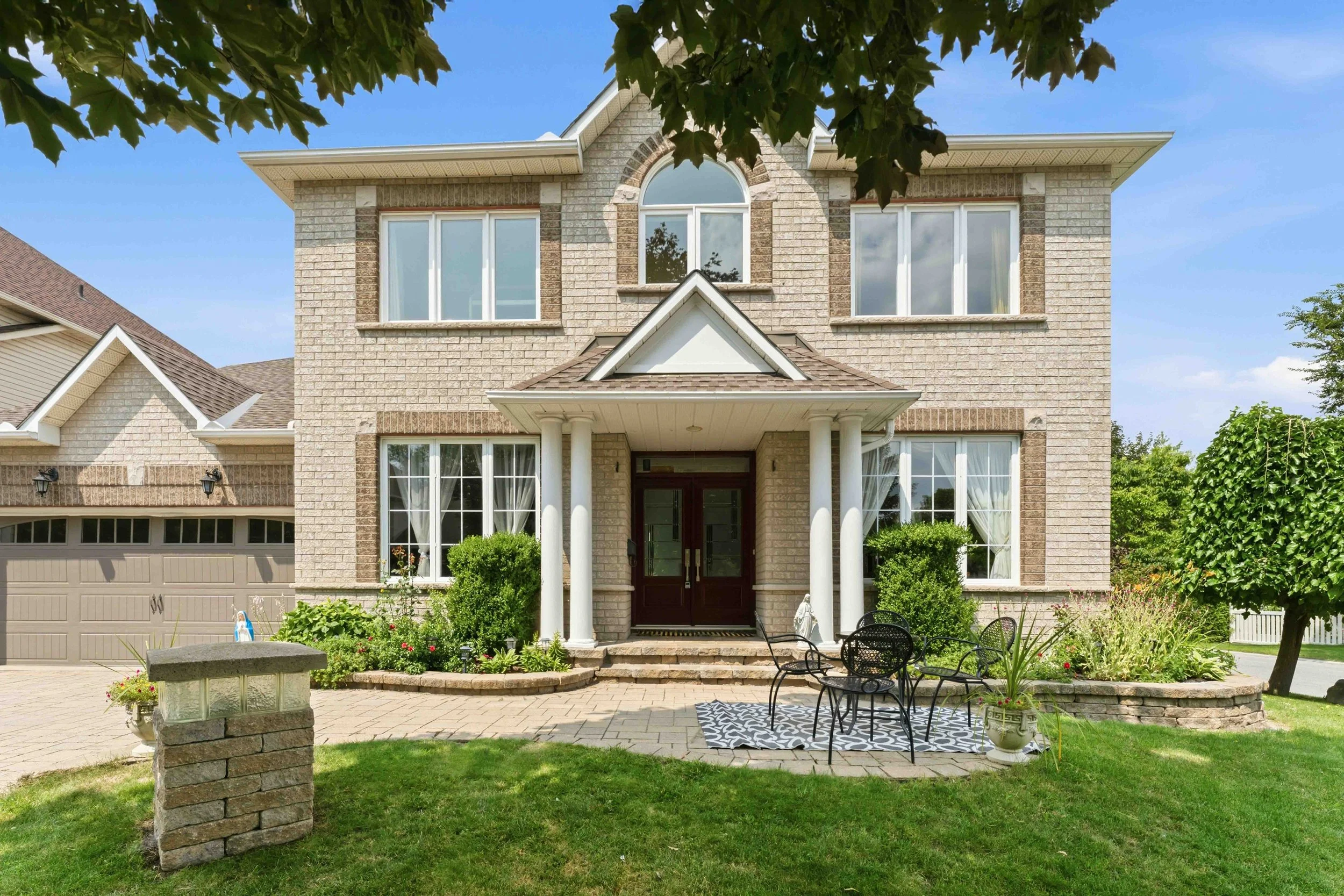 38 Crosspointe Av | BARRHAVEN 