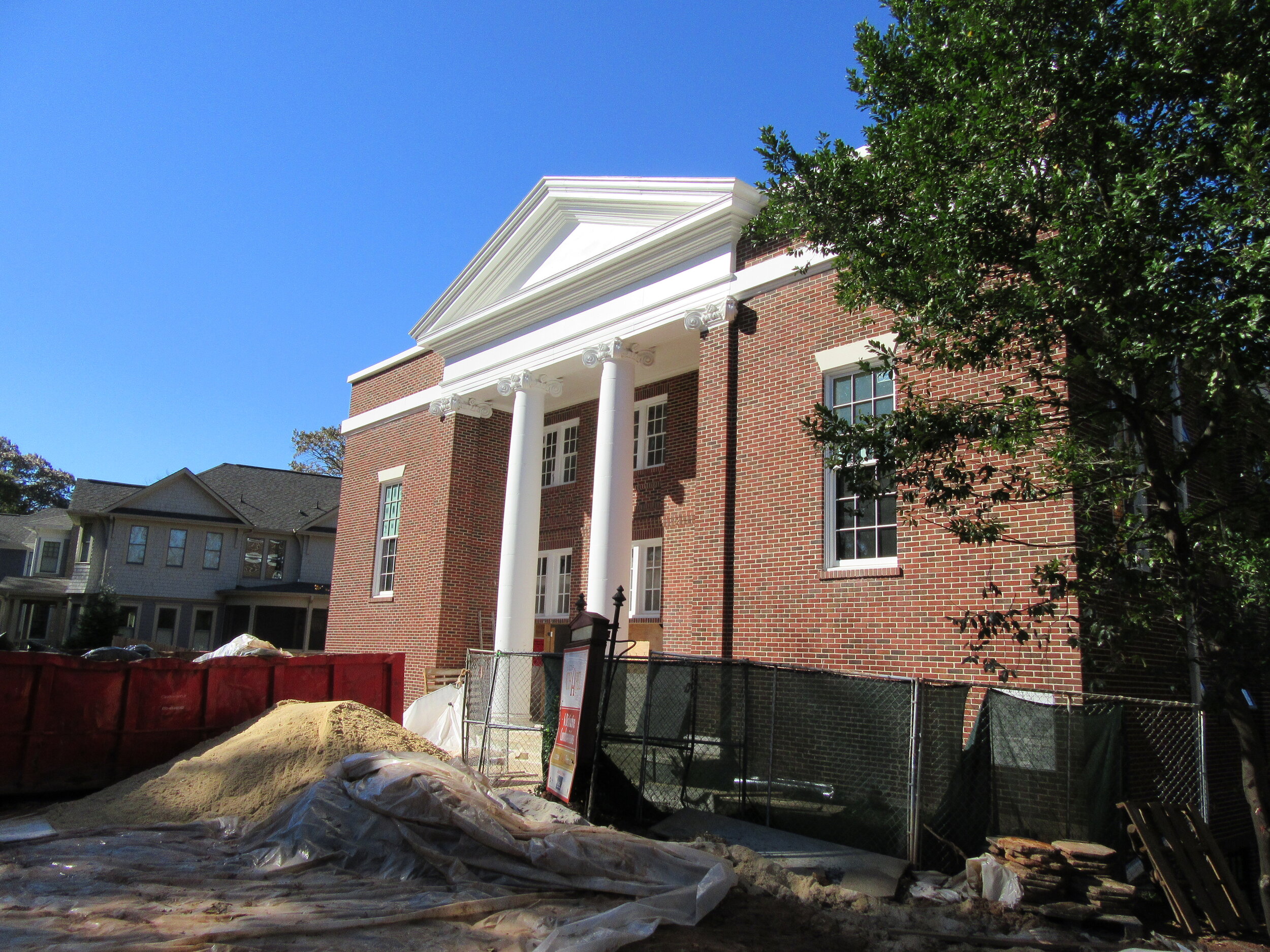 Lizzie Chapel Flats — RAD