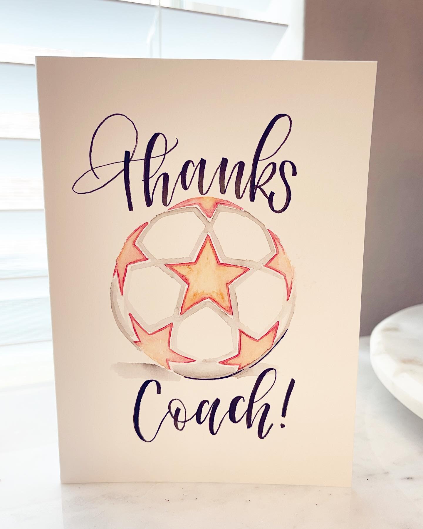 Wrapped up another season of soccer with the Super Kitties!
And another special guest to cheer us on!! ☺️❤️⚽️😻
&bull;
#lifebeautifullydesigned
#watercolor #handpainted #thankyoucard #handmadecard #thankyoucoach #soccer #adidasmatchball #watercolorar