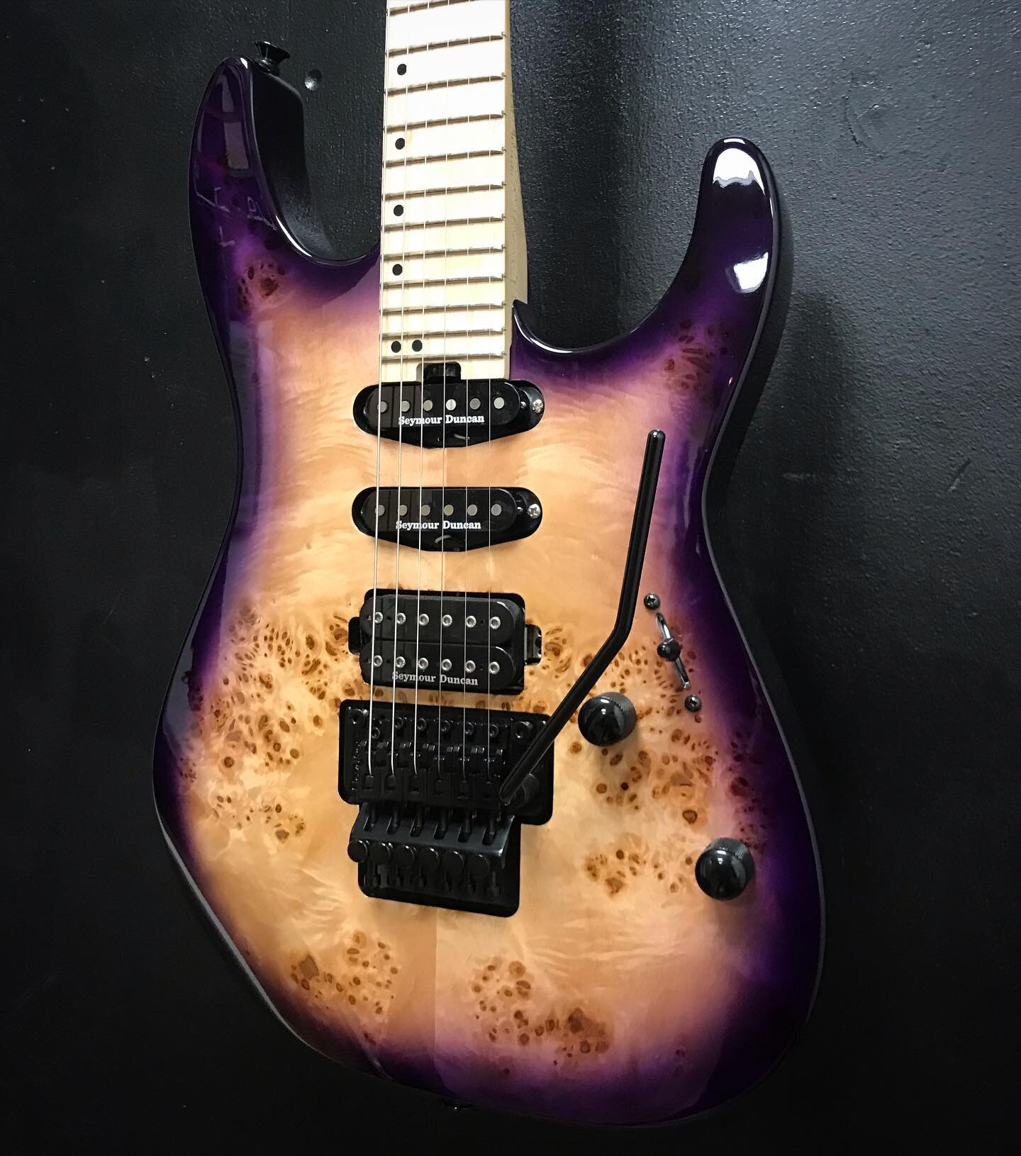 What a finish 💜 
This lovely preowned Charvel Pro Mod DK24P in Purple Sunset is definitely a head turner 👀 
Available in store and online now!