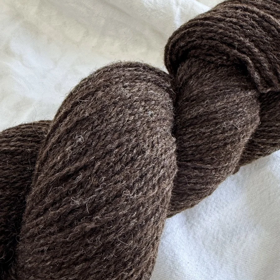 nellie_and_eve_shetland_dark_chocolate_2.jpeg