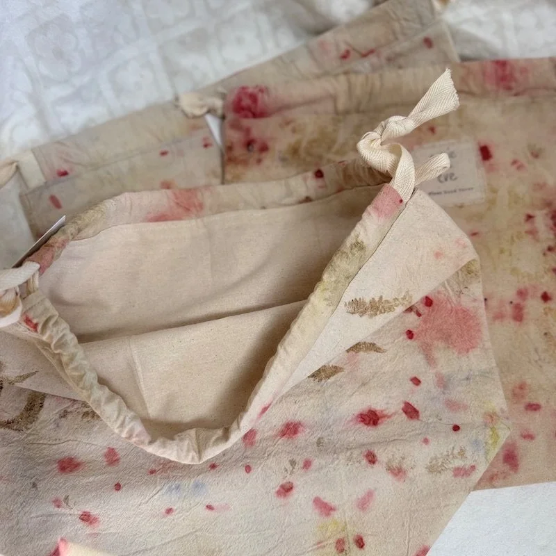 naturallY-dyed_porject_bag_nellie_and_eve2.jpeg