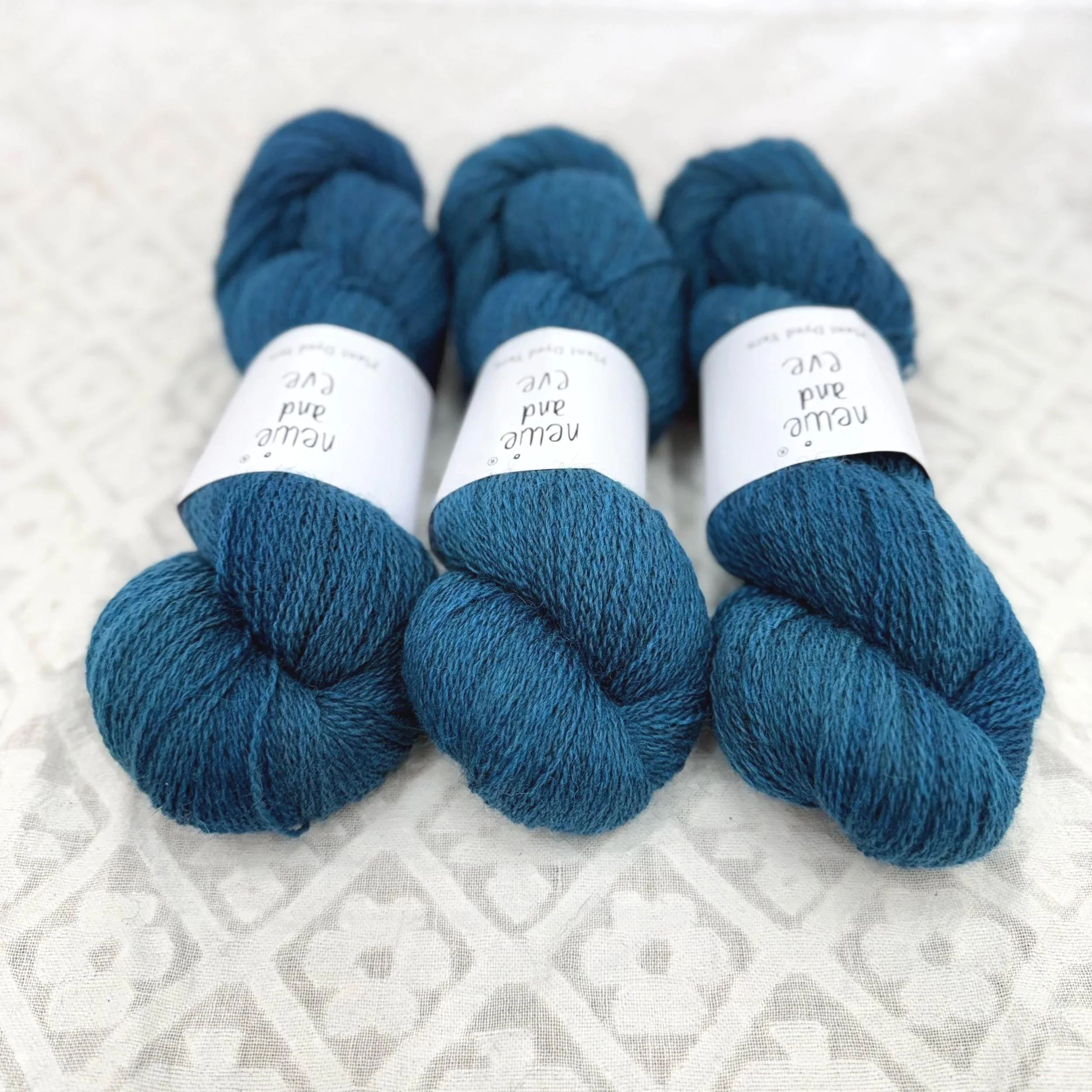 Dales 50:50 - 4ply Jay Feather
