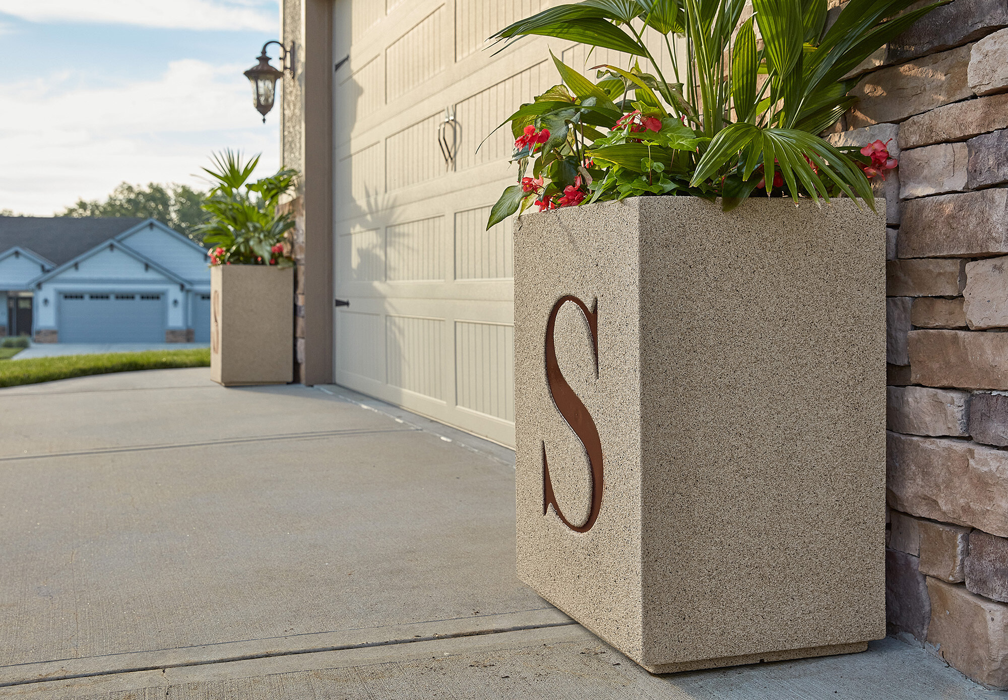 MONOGRAM_0109-Edit.jpg